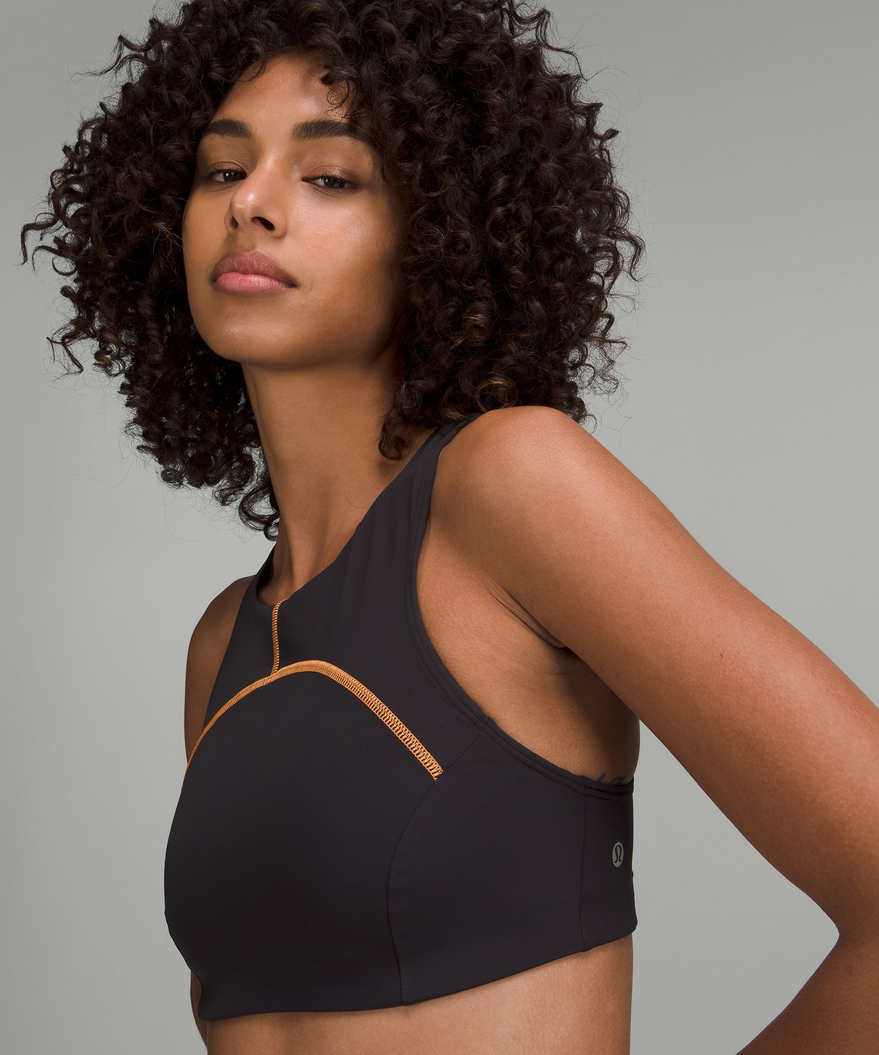 Tough Train High-Neck Bra