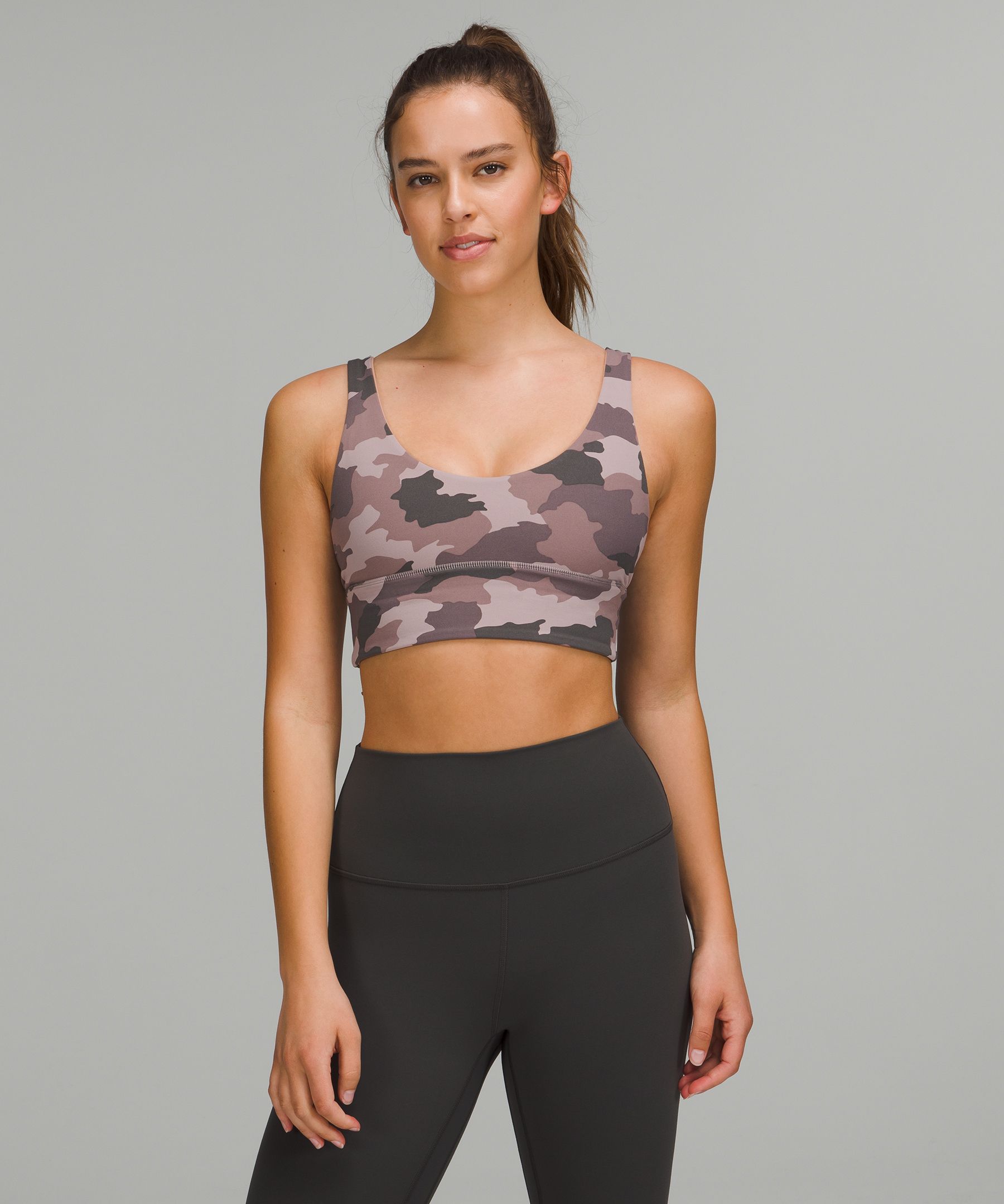 https://images.lululemon.com/is/image/lululemon/LW2DAAS_056240_1?size=800,800