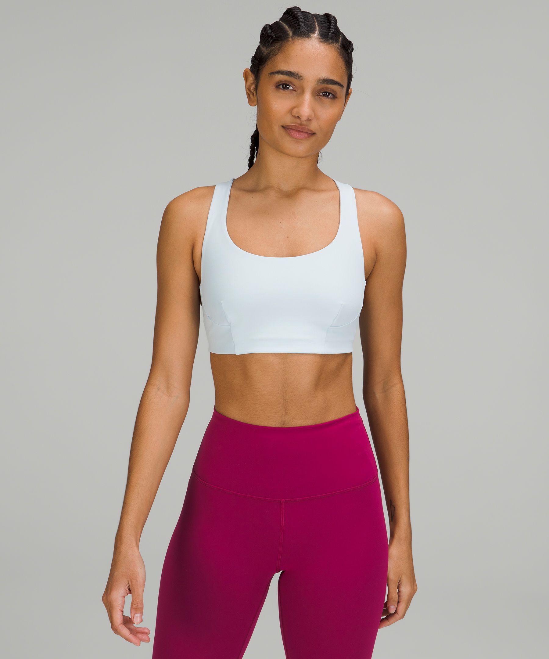 I love me a good set! Red Merlot speaks to me👌🏽Flow y bra and wunder  trains! : r/lululemon