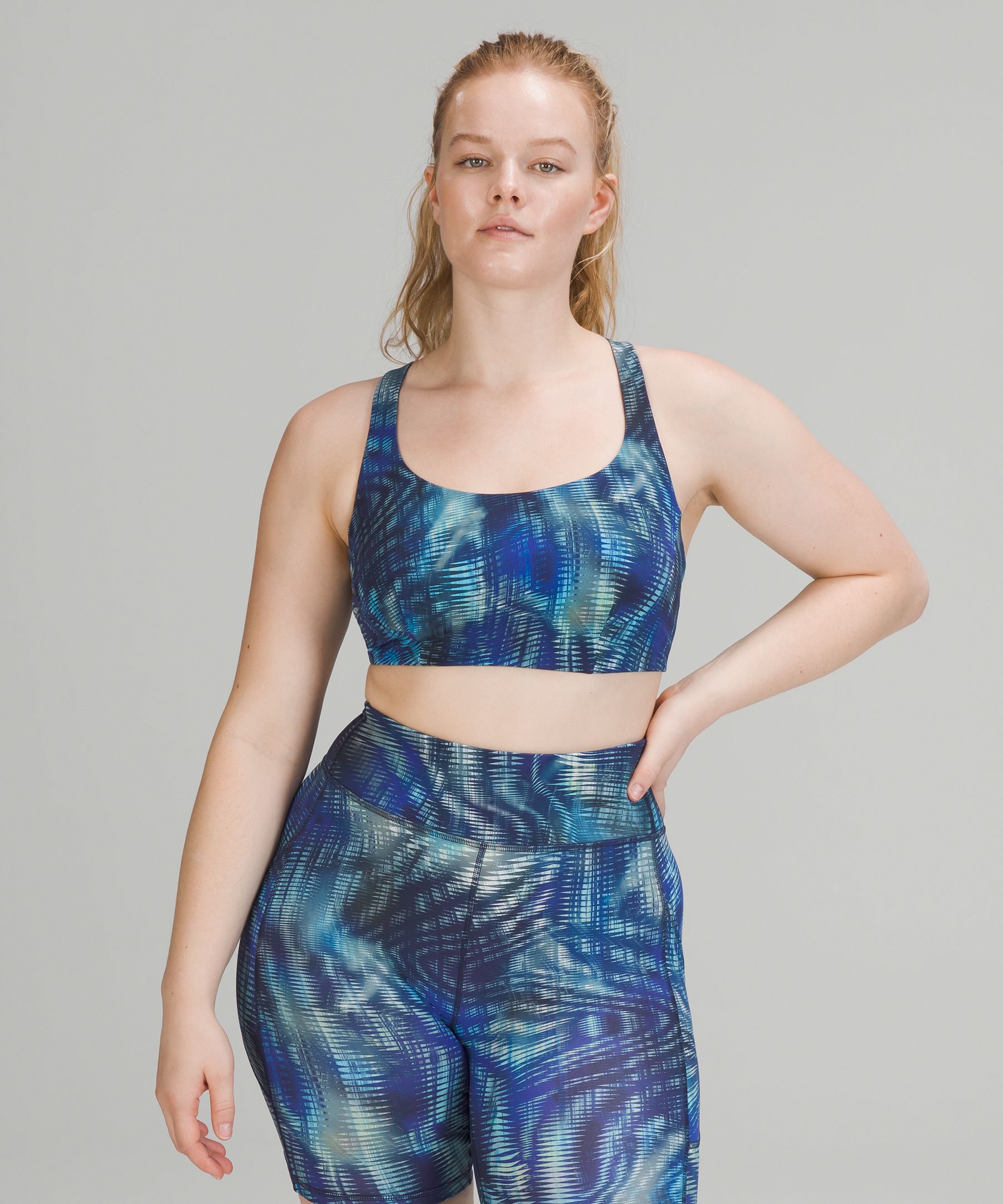 https://images.lululemon.com/is/image/lululemon/LW2DC3S_052478_1?size=800,800