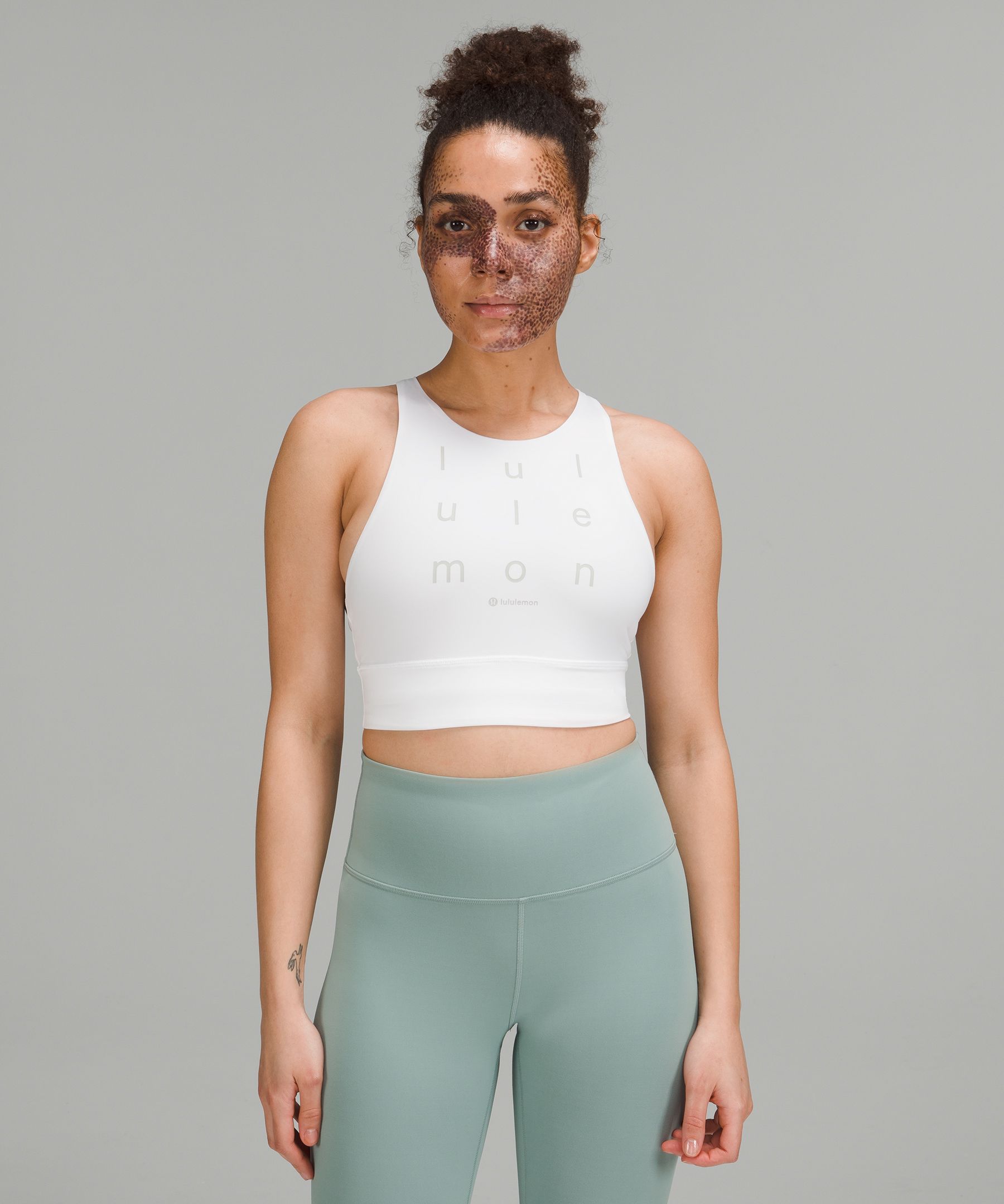 https://images.lululemon.com/is/image/lululemon/LW2DDQS_053959_1?size=800,800