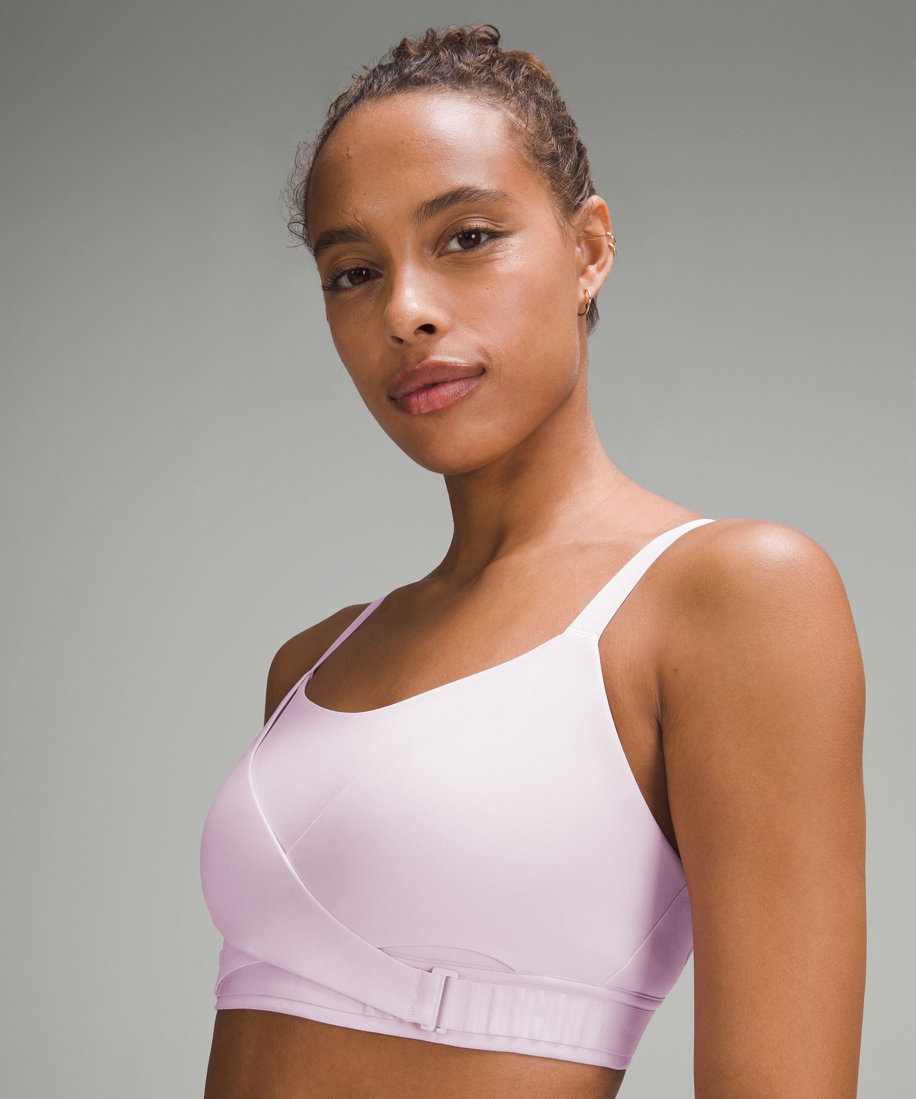 Lululemon Women's Pink Size 32DD Bra - Article Consignment