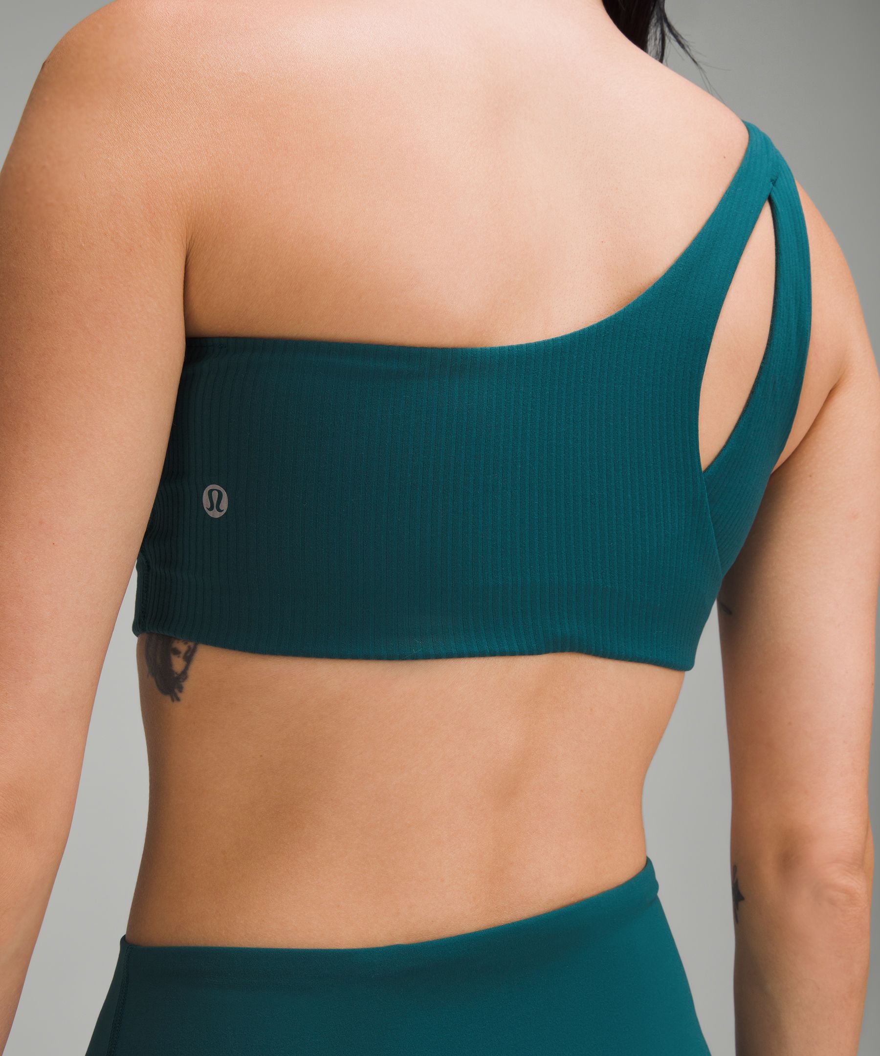 This @lululemon Ribbed Nulu Asymmetrical Yoga Bra is a MUST have