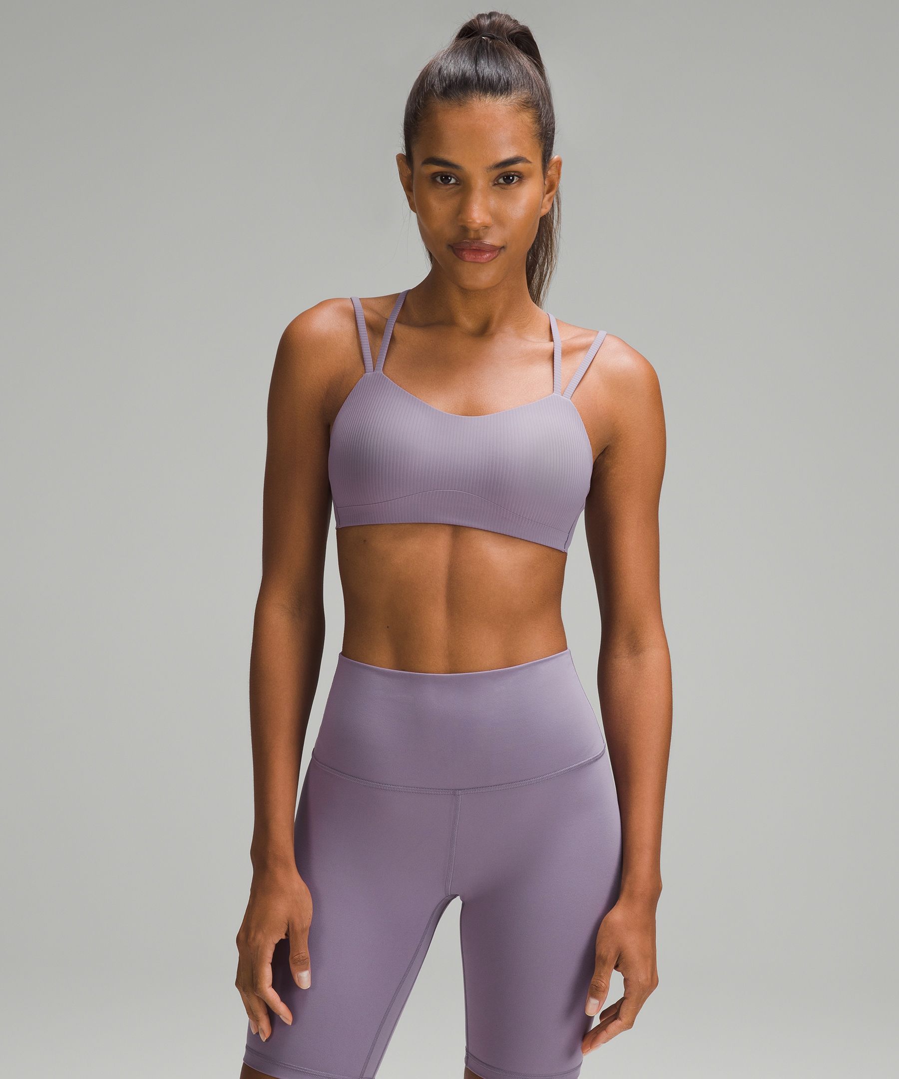 lululemon athletica AlignTM A/b Asymmetrischer Sport-bh Aus NuluTM-material  in Braun