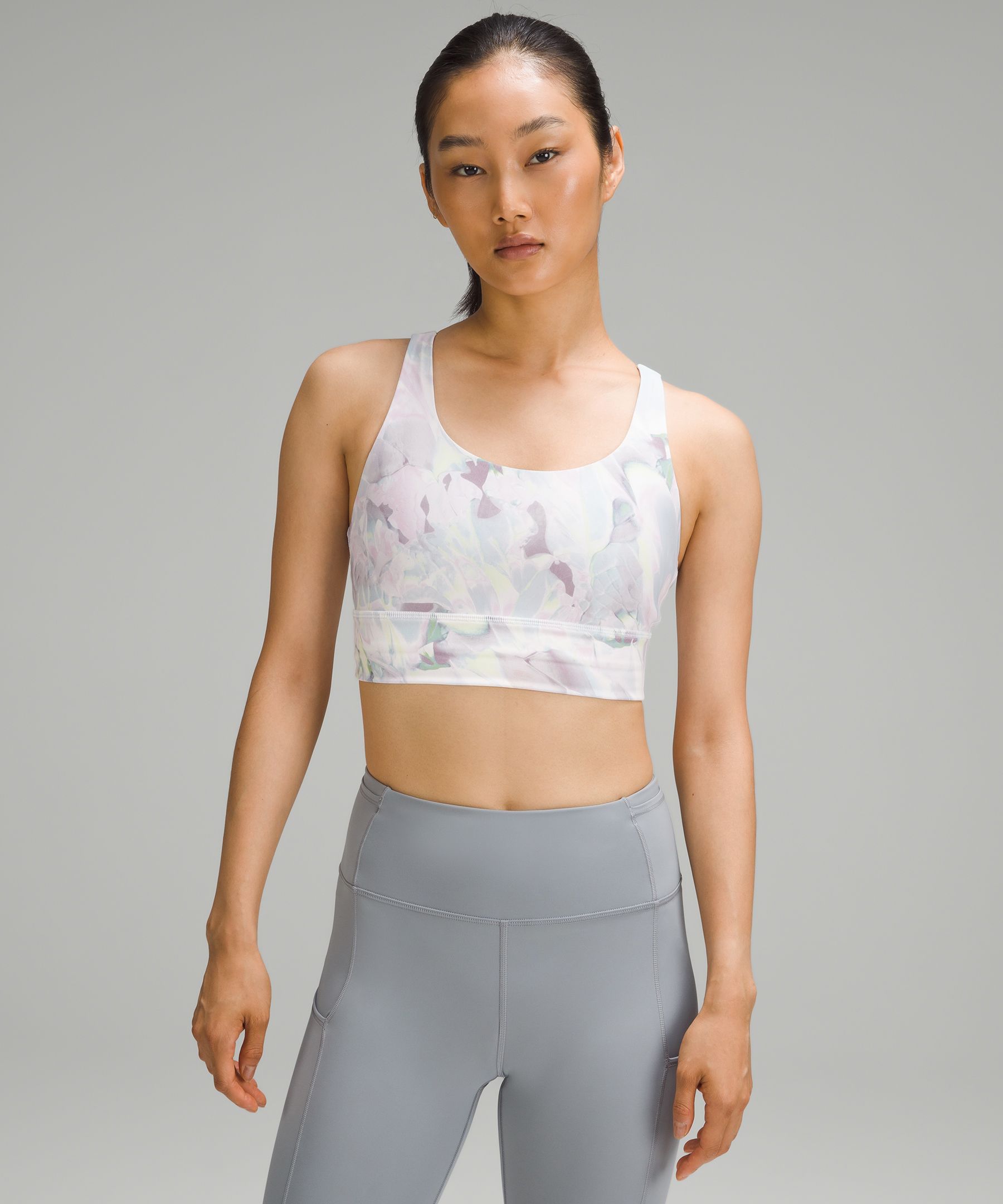 ルルレモン Energy&trade; ロングラインブラ *ミディアムサポート、B/Cカップ アジアフィット