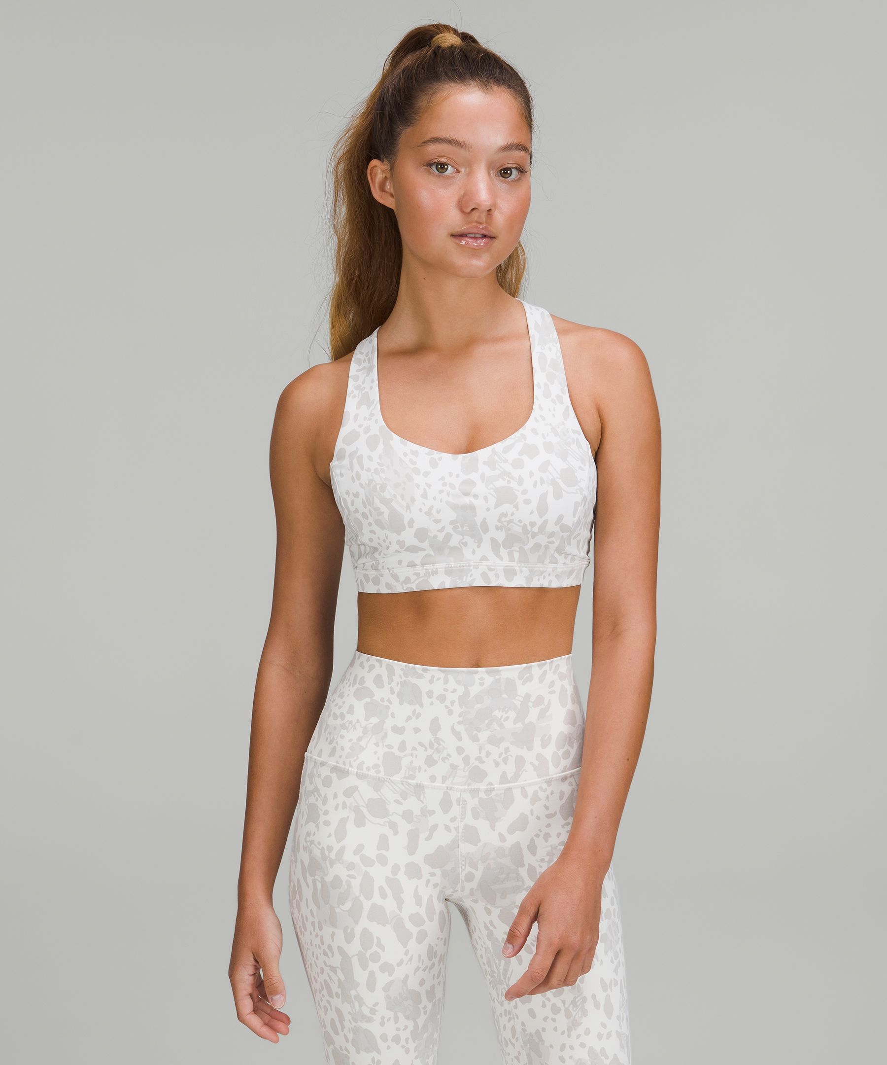 https://images.lululemon.com/is/image/lululemon/LW2DMCS_056012_1?size=800,800