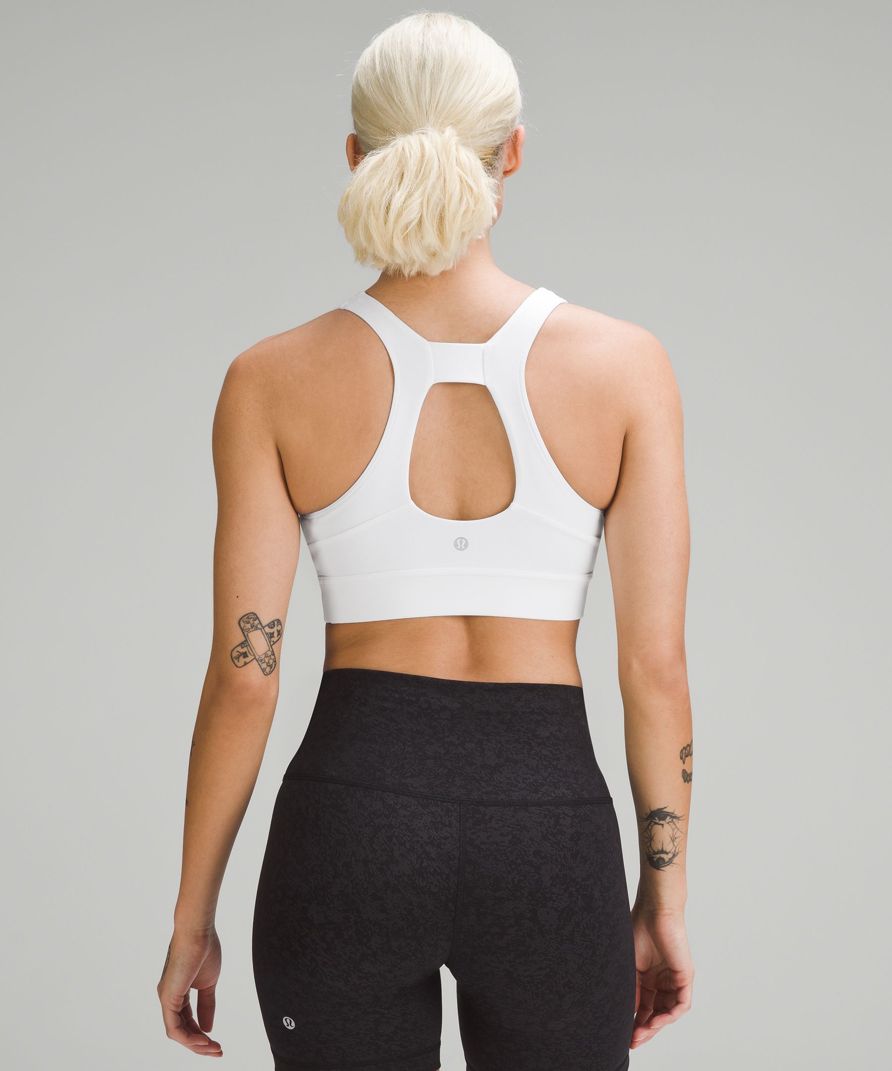 Lululemon Pace Perfect Crop (17) - Air Time White Black / Black - lulu  fanatics