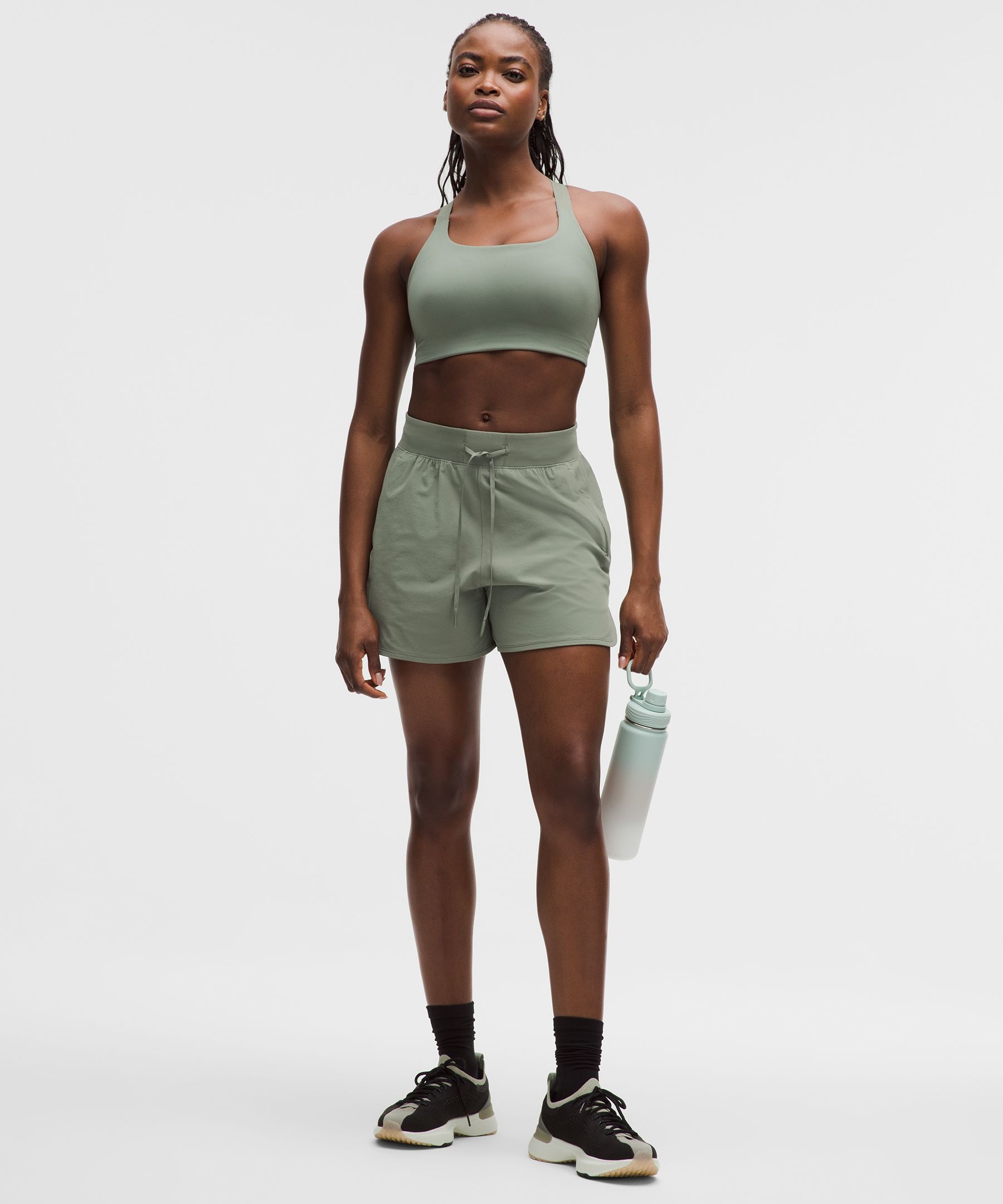 Ultralu Square-Neck Workout Bra *Medium Support, D/DD Cup