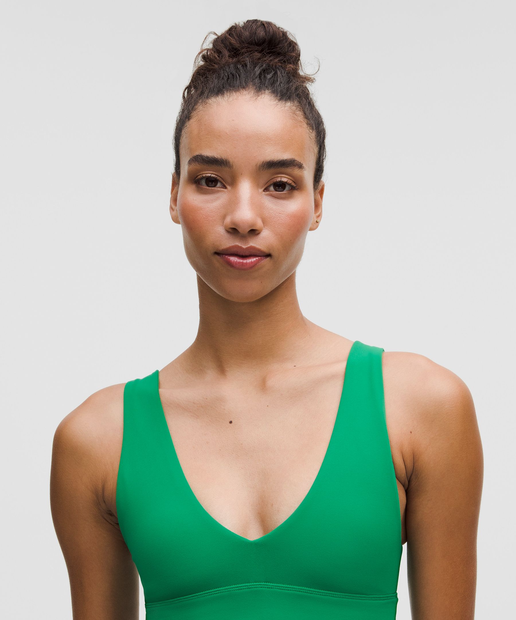 Soutien-gorge lululemon Align&trade; encolure en V *Maintien l&eacute;ger, bonnets&nbsp;A et&nbsp;B