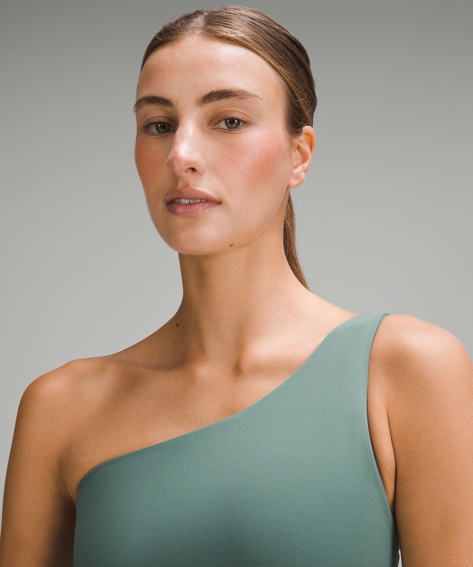 Soutien-gorge lululemon Align&trade; asym&eacute;trique *Maintien l&eacute;ger, bonnets&nbsp;A et&nbsp;B