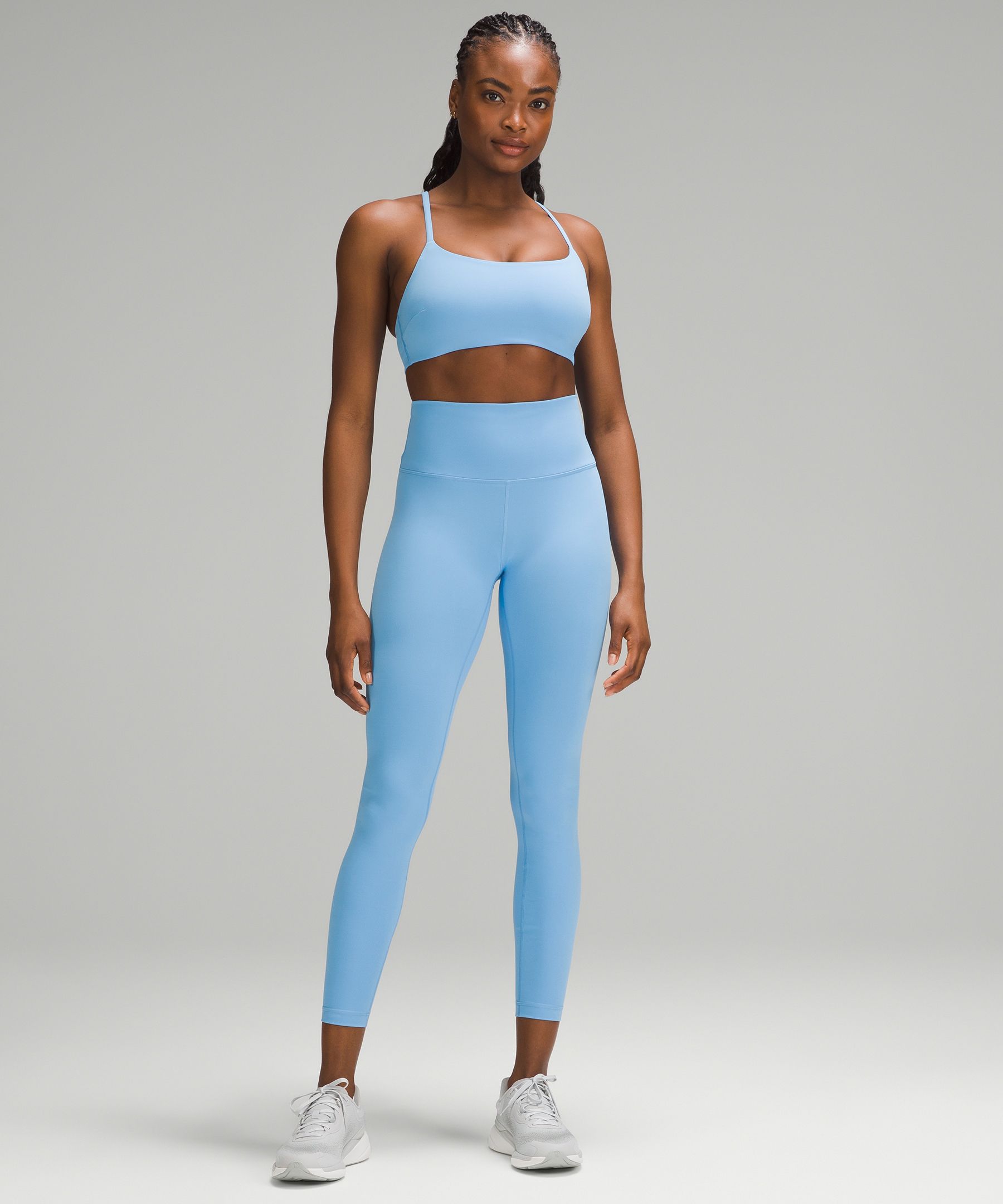 I want more blues in my life! Flow y bra in chambray, wunder train