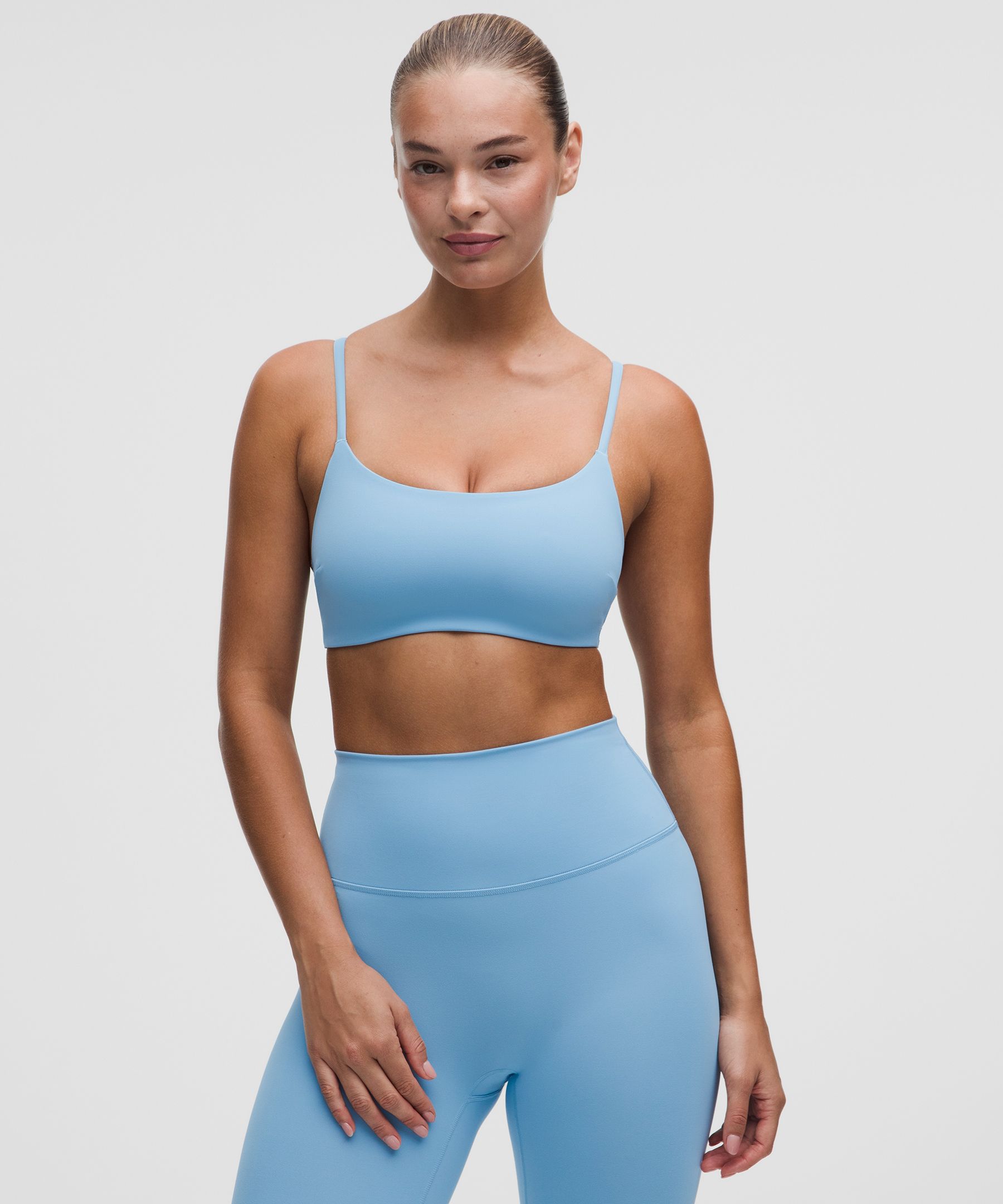 Bra strappy Wunder Train con espalda deportiva *Soporte ligero, copa C/D