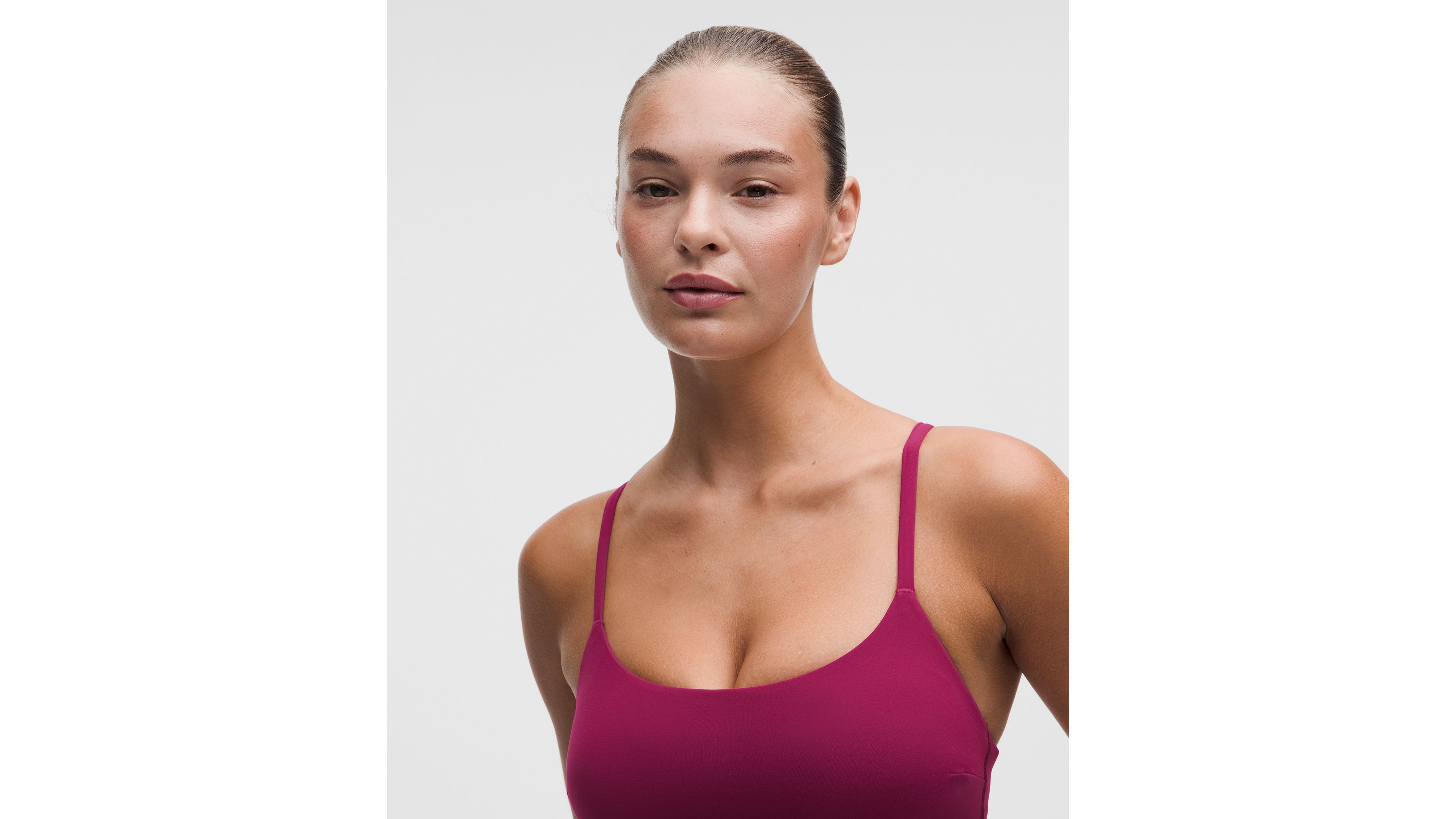 Wunder Train Strappy Racer Bra *Light Support, C/D Cup
