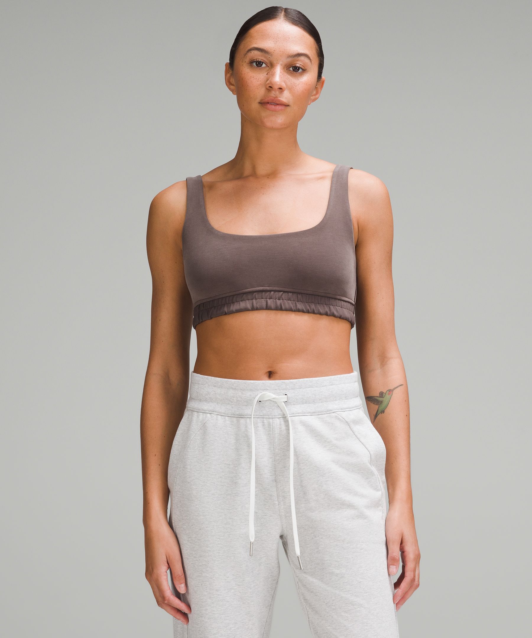 Lululemon Straight Up Sports Bra Peach Fuzz Size 4