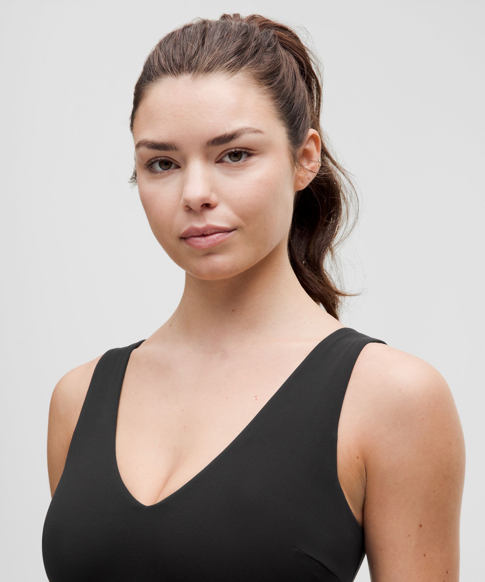 Lululemon Align™ V-Neck Bra *Light Support, DDD/G Cup — фото 4