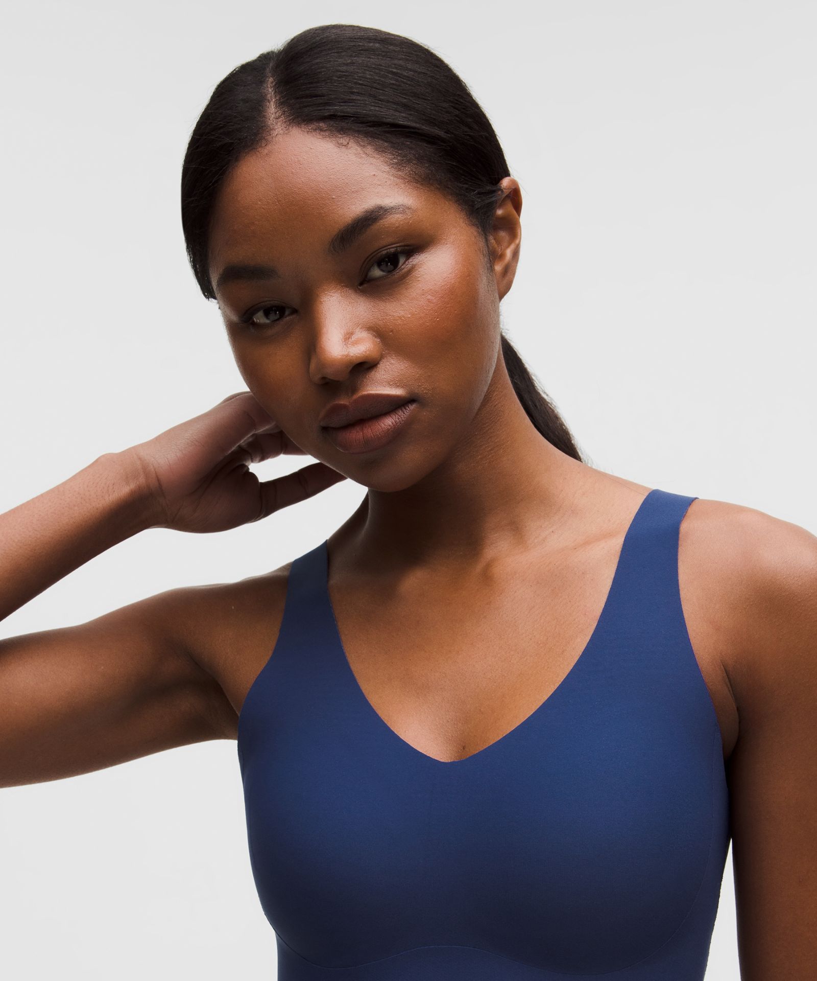 Женское бра Lululemon Glow Up средней поддержки — фото 4