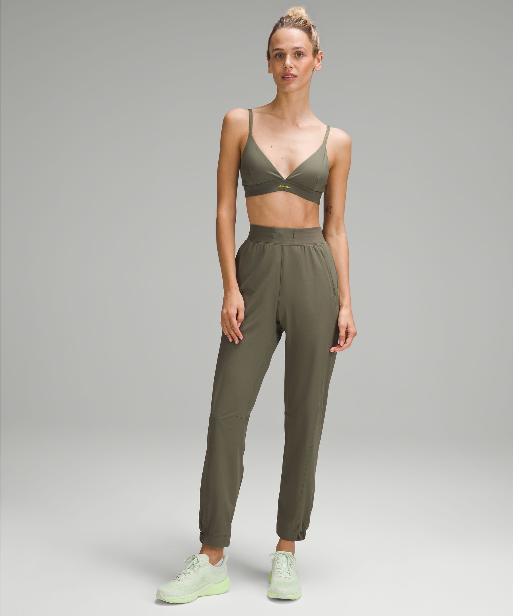 lululemon athletica, Intimates & Sleepwear, Lululemon License To Train  Triangle Bra