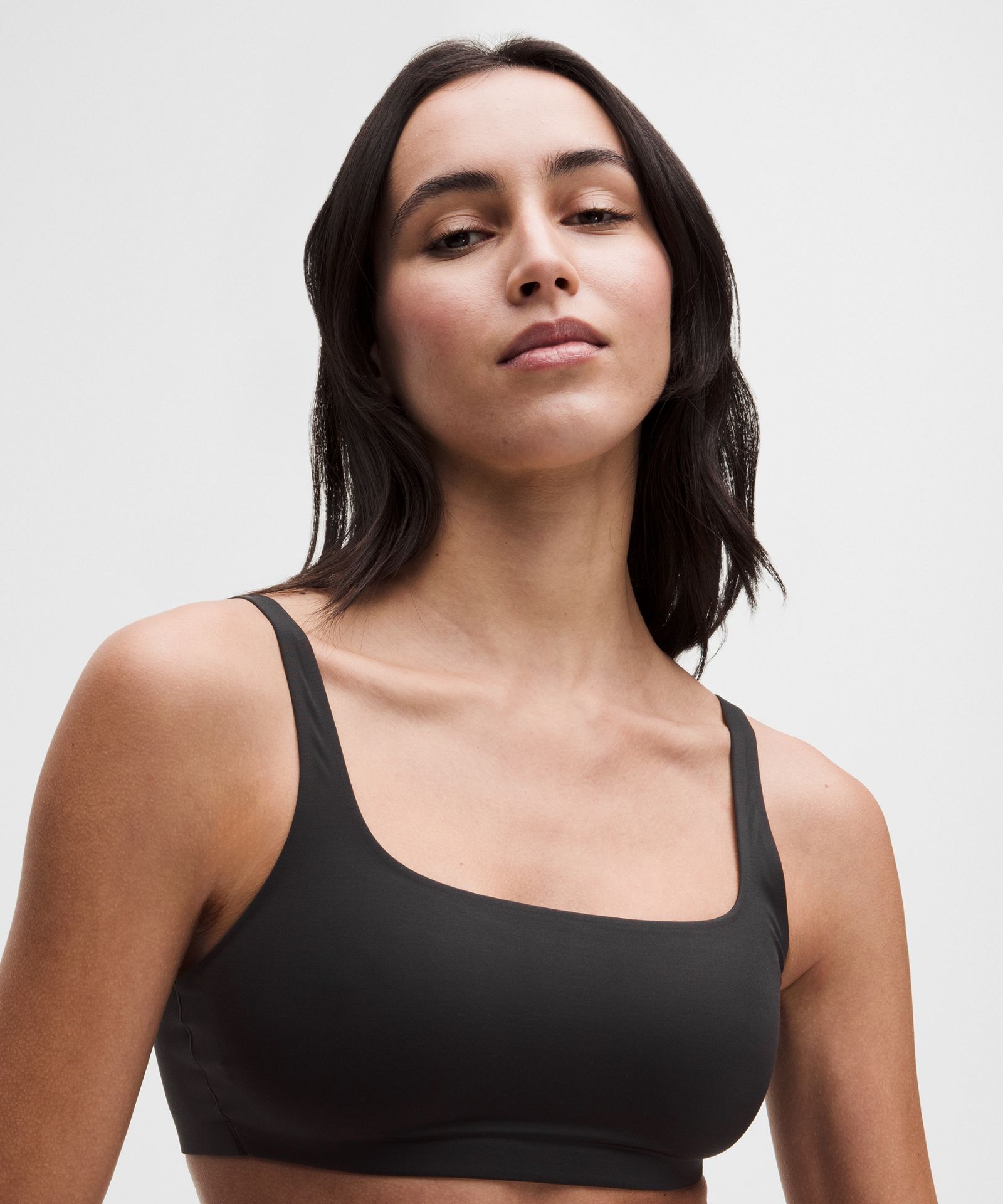 Женское бралетт Lululemon Wundermost Nulu с круглым вырезом — фото 4