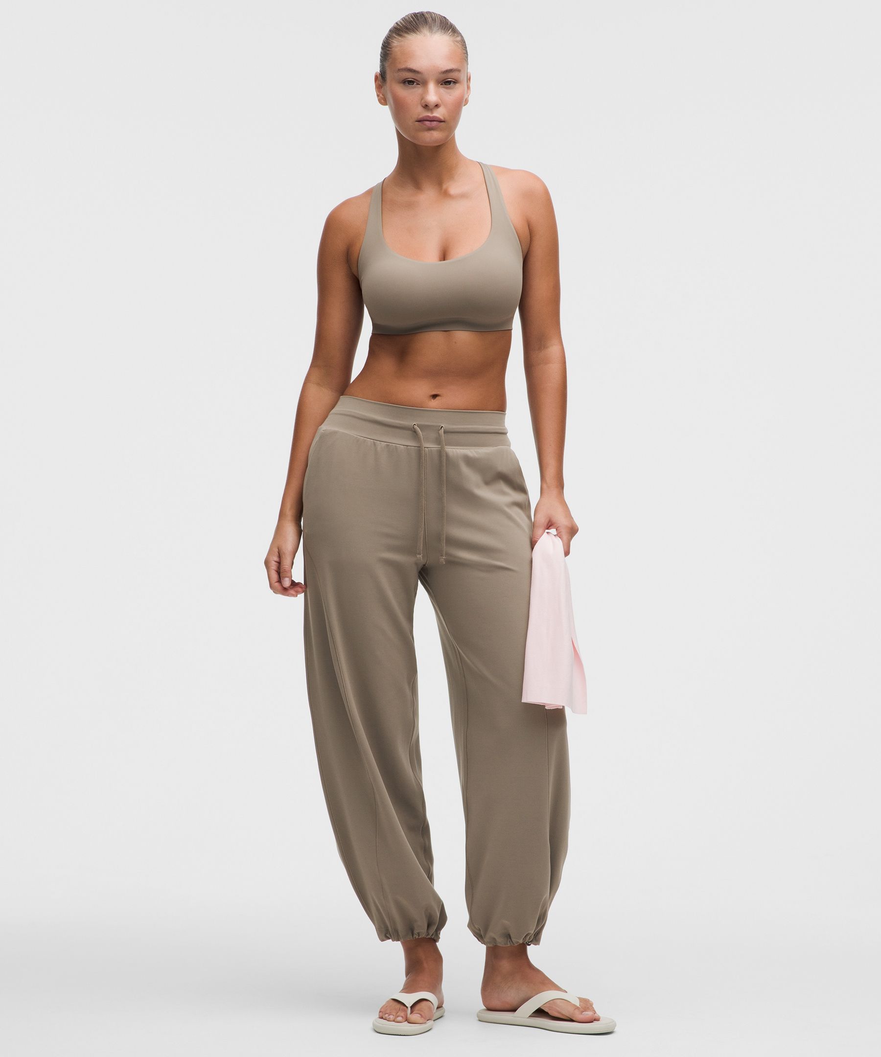 FlexyFlex Strappy Yoga Bra *Light Support, D-DDD Cups