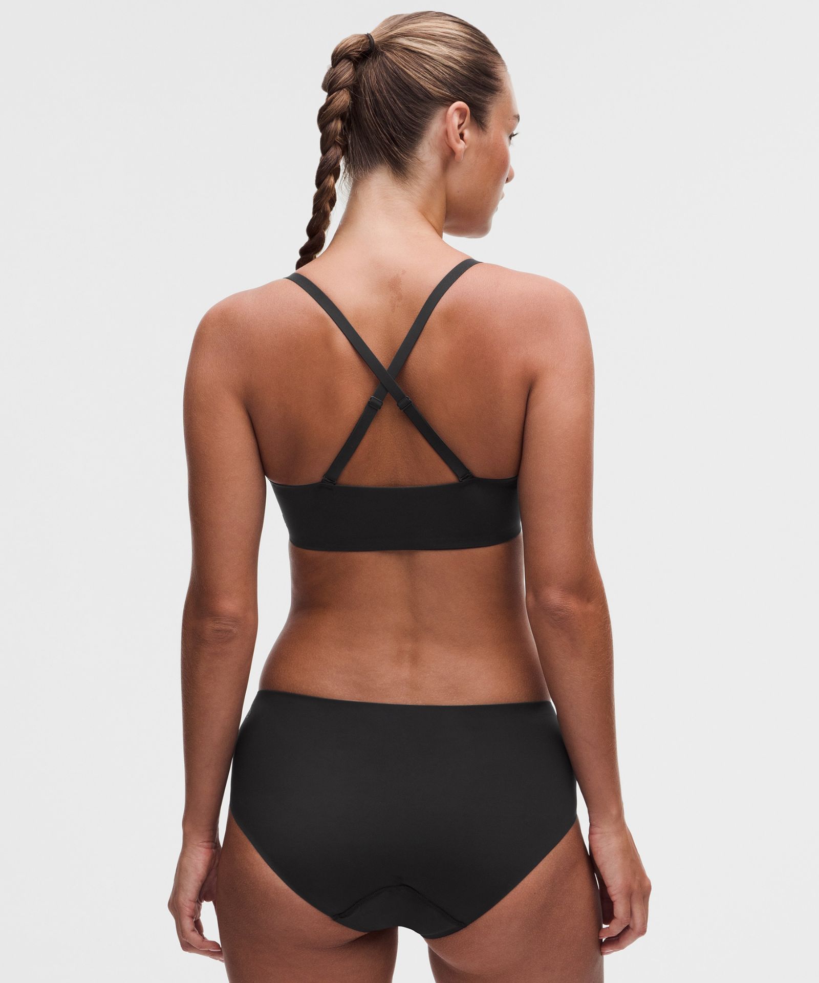 Женское бра Lululemon Wundermost Adjustable T-Shirt — фото 2
