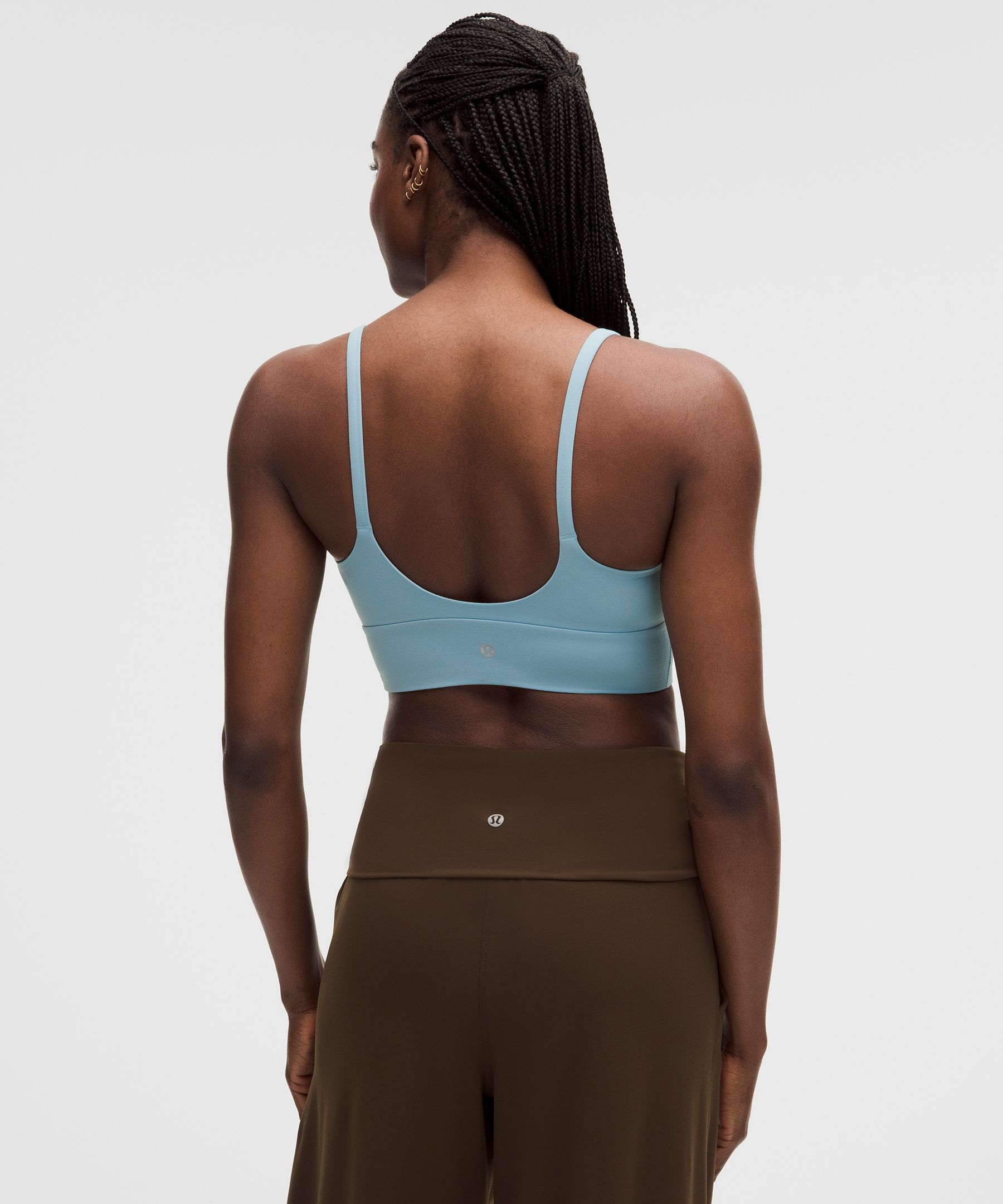 Bra lululemon Focuser de cuello redondo con Nulu, soporte ligero, copas C/D