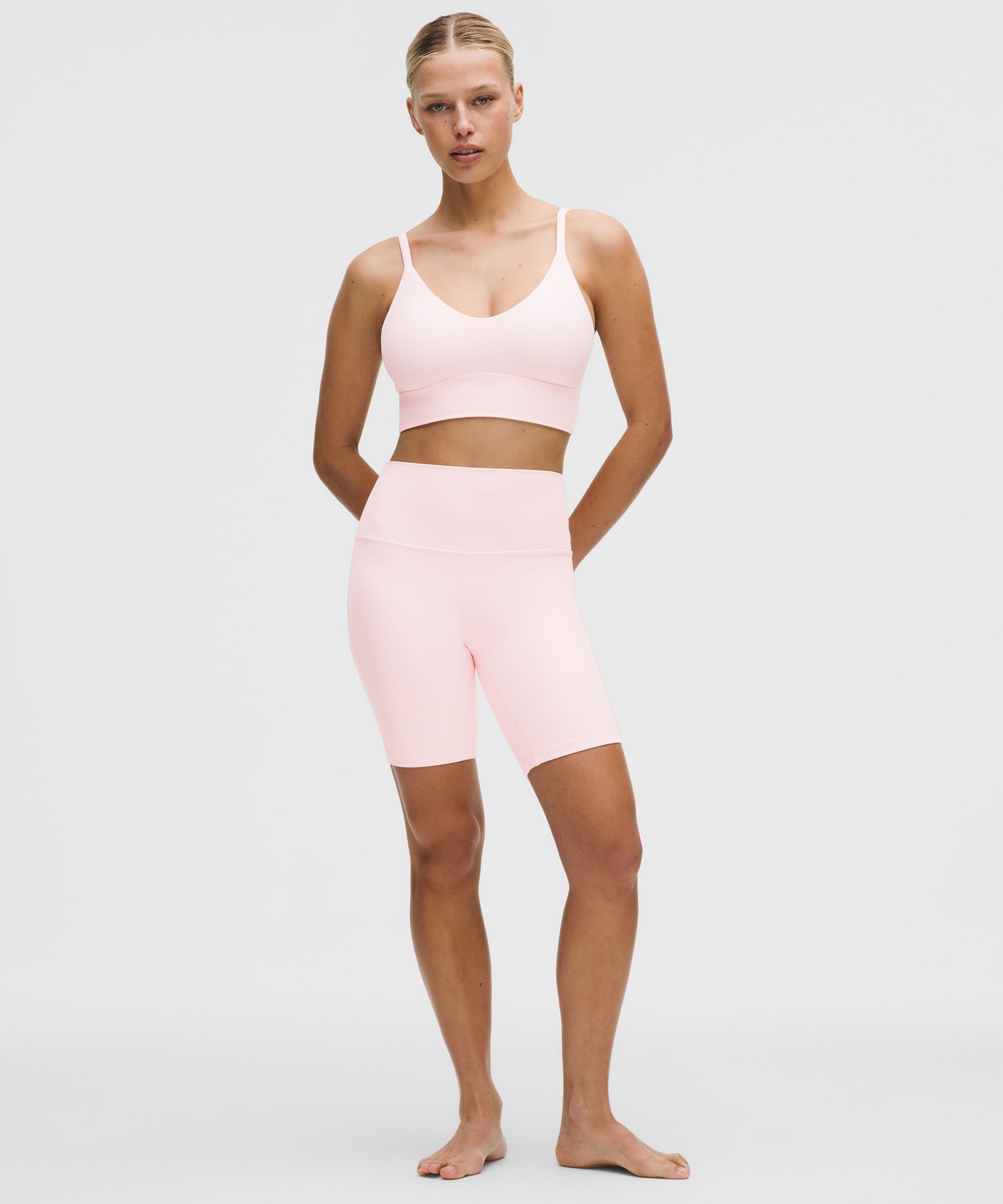 lululemon Focuser Scoop-Neck Bra Nulu *Light Support, C/D Cup