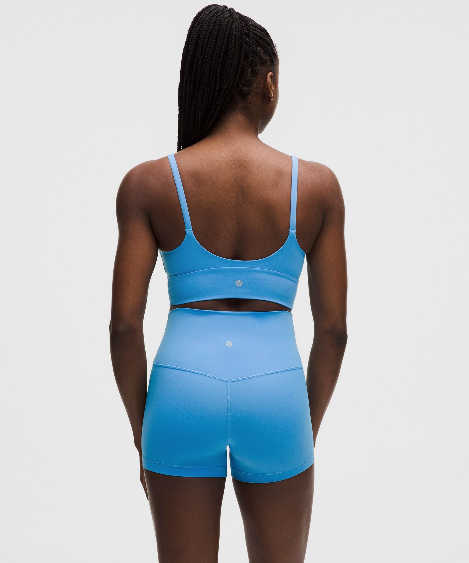 Bra lululemon Focuser de cuello redondo con Nulu, soporte ligero, copas C/D