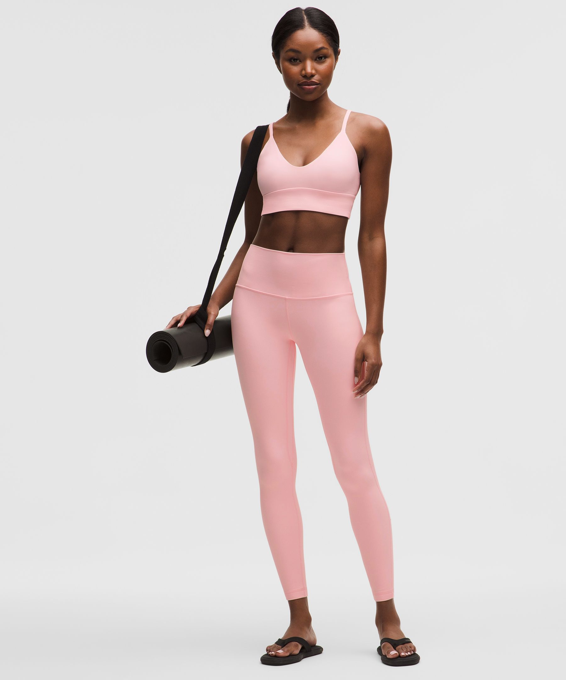 lululemon Focuser Scoop-Neck Bra Nulu *Light Support, A/B Cup