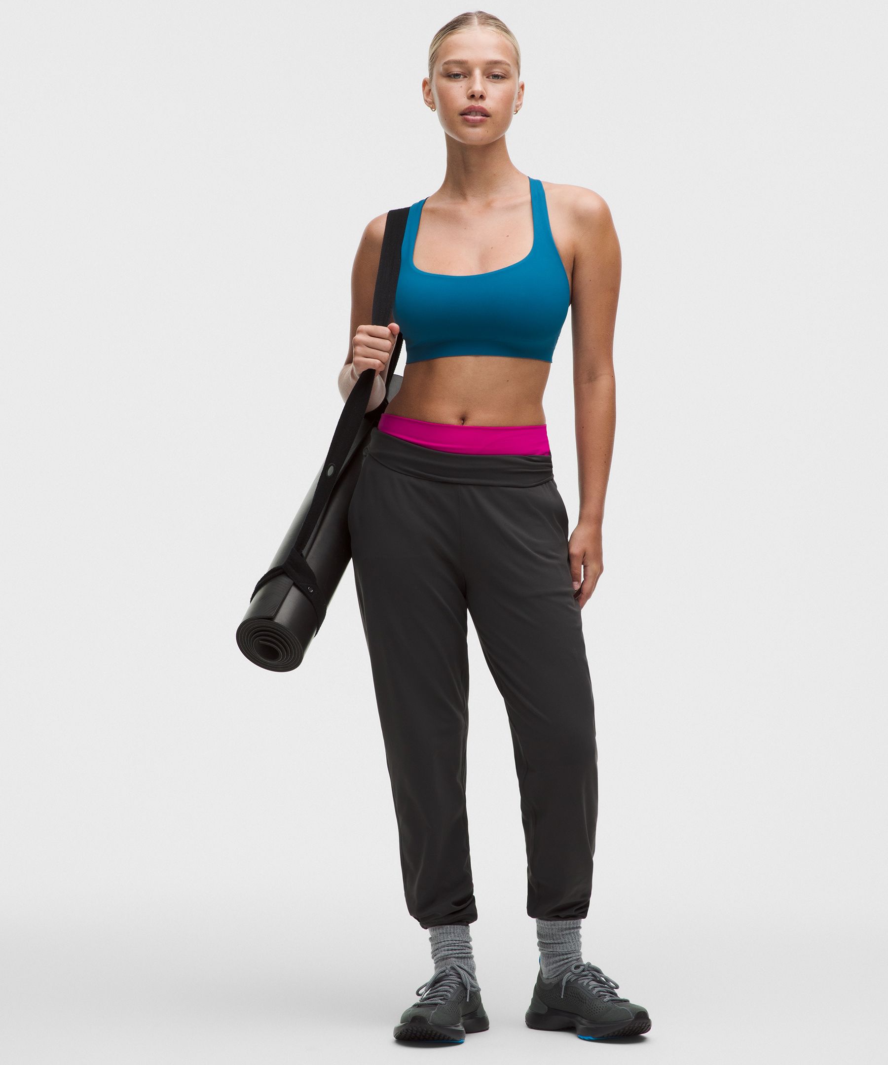 FlexyFlex Strappy Yoga Bra *Light Support, D-DDD Cups