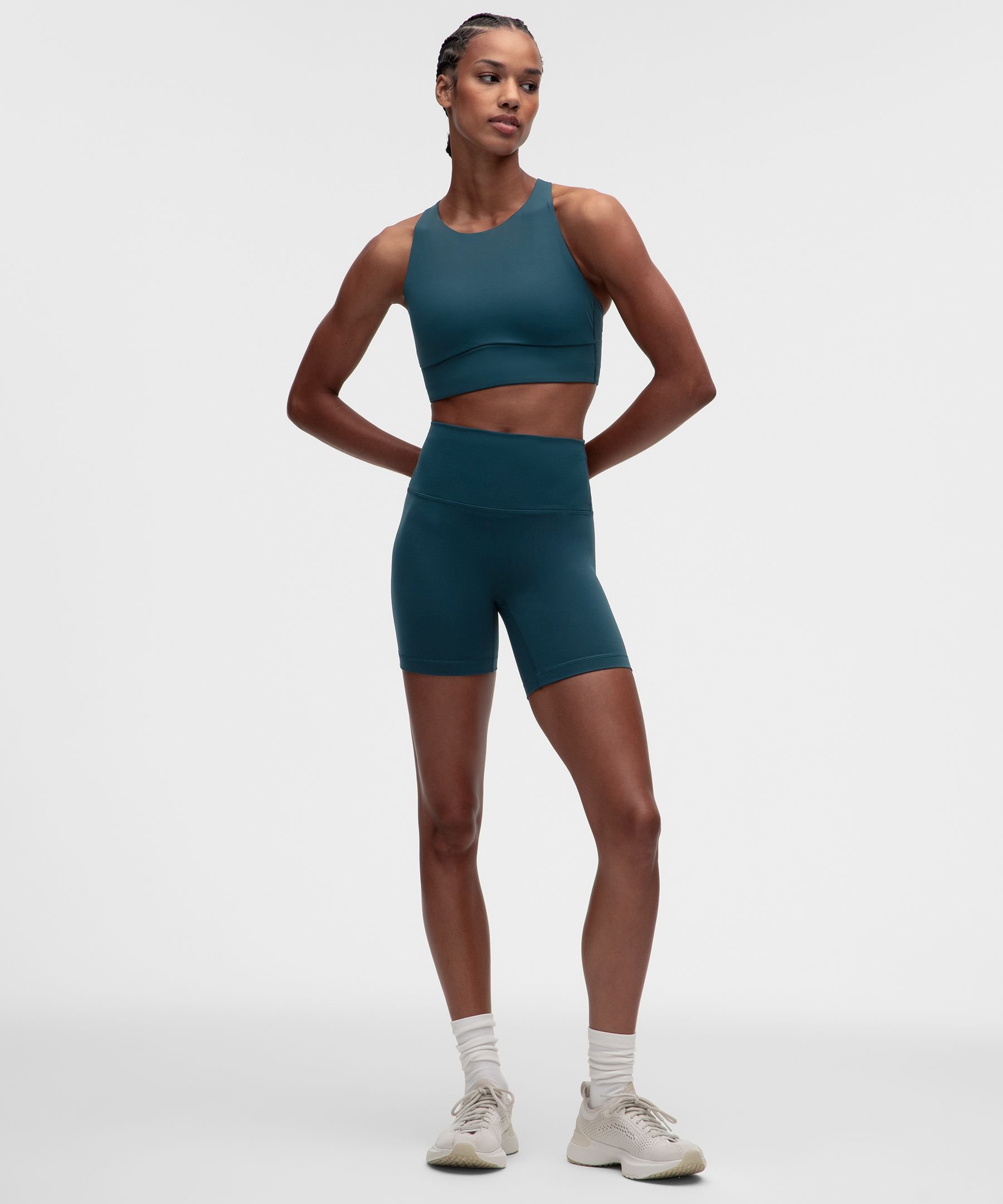 Sujetador deportivo de escote cerrado lululemon Energy Evolve *Sujeci&oacute;n media, copas B-D