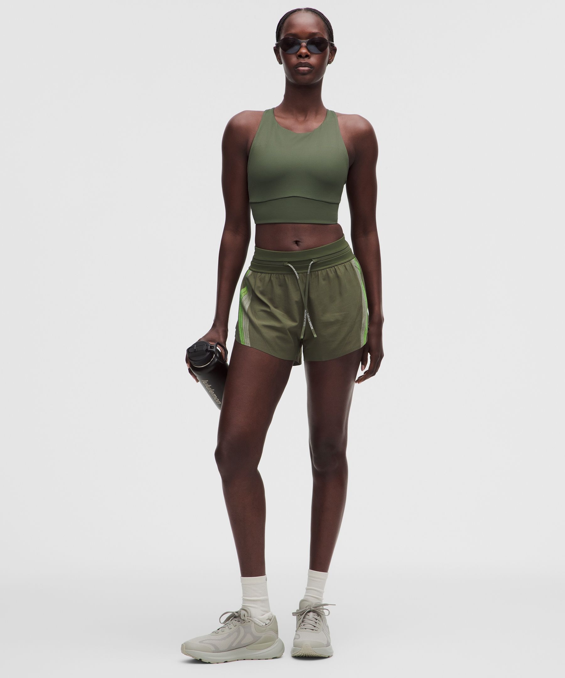 Sujetador deportivo de escote cerrado lululemon Energy Evolve *Sujeci&oacute;n media, copas B-D