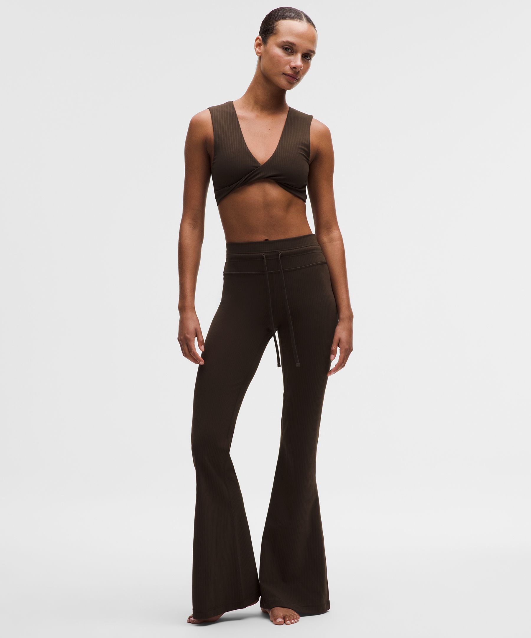 Ribbed Nulu Twist-Front V-Neck Bra *Light Support, B/C Cup