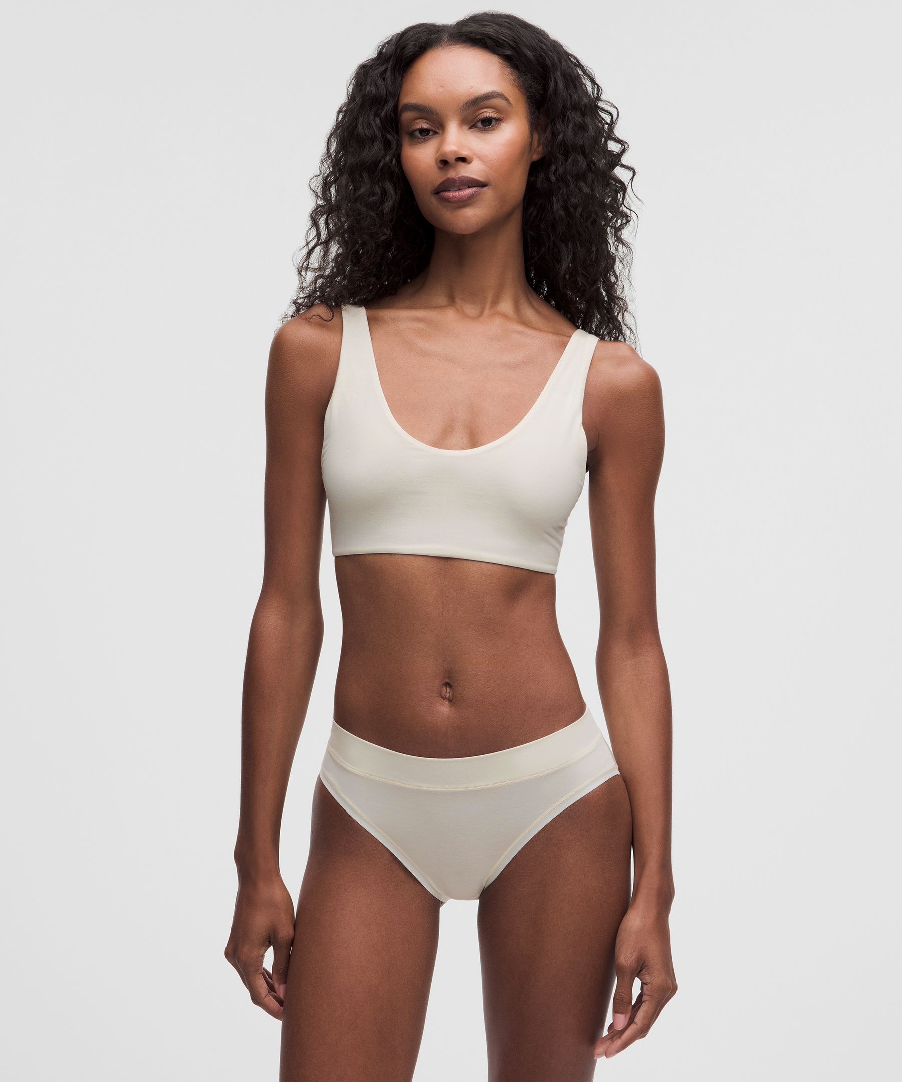UnderEase Scoop-Neck Bralette A-C Cups