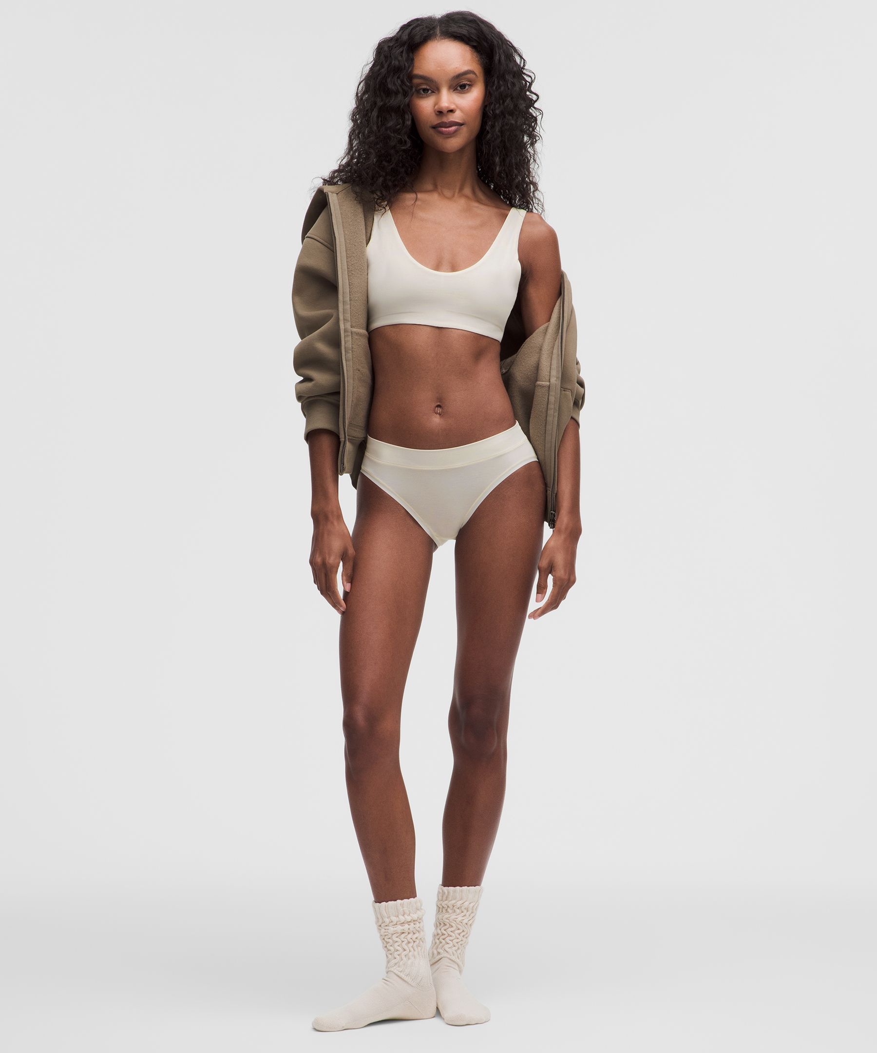UnderEase Scoop-Neck Bralette A-C Cups