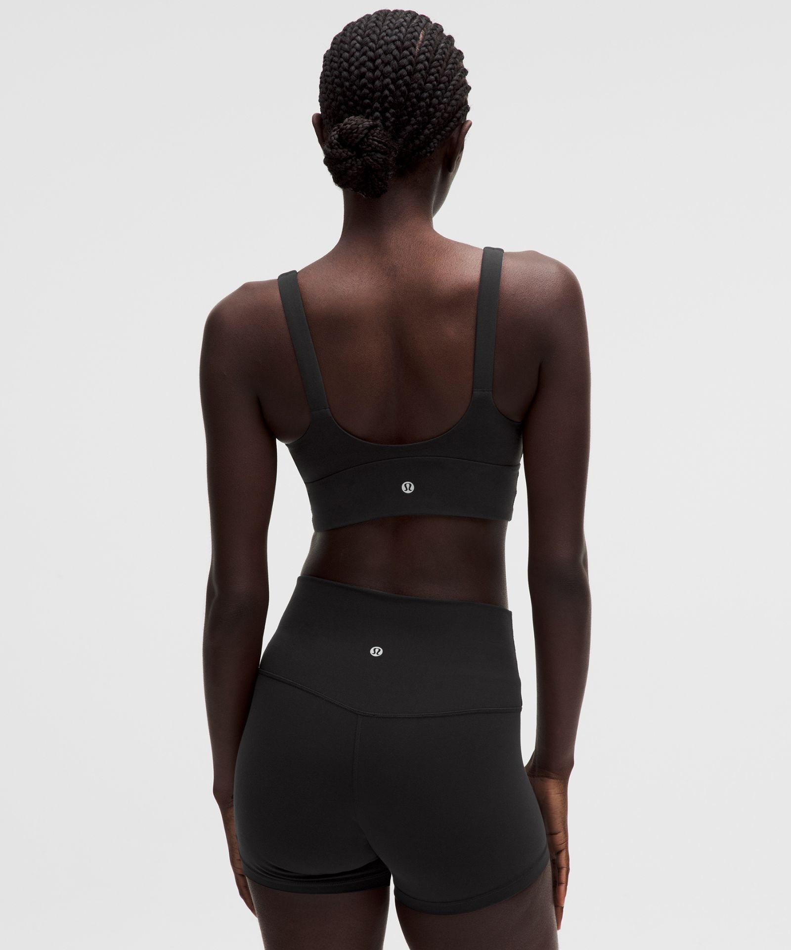 Женское бра Lululemon Focuser V-Neck, лёгкая поддержка — фото 2