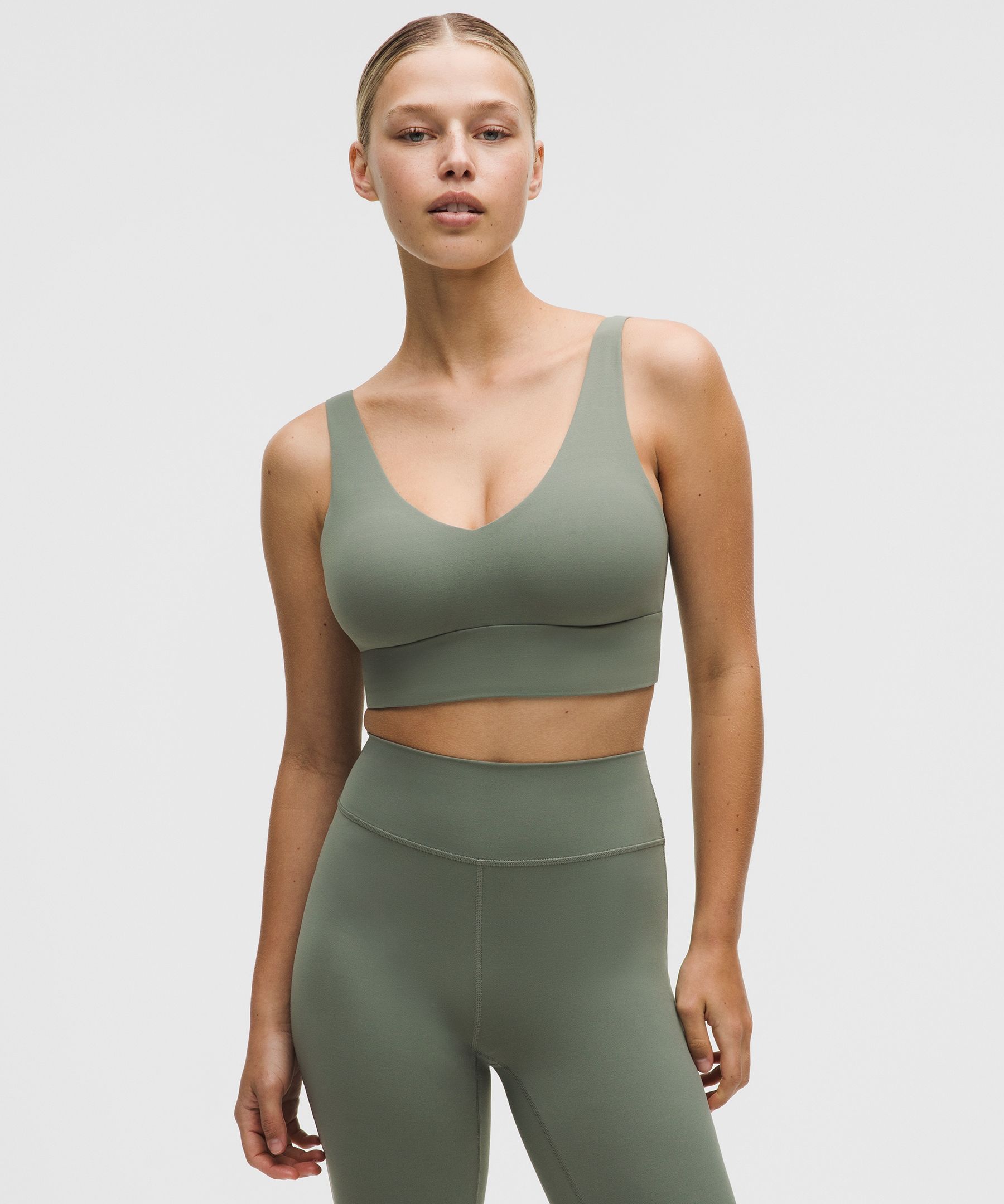 lululemon – Women’s Focuser V-Neck Sports Bra Light Support, C/D Cup – Color Green/Pastel – Size XL