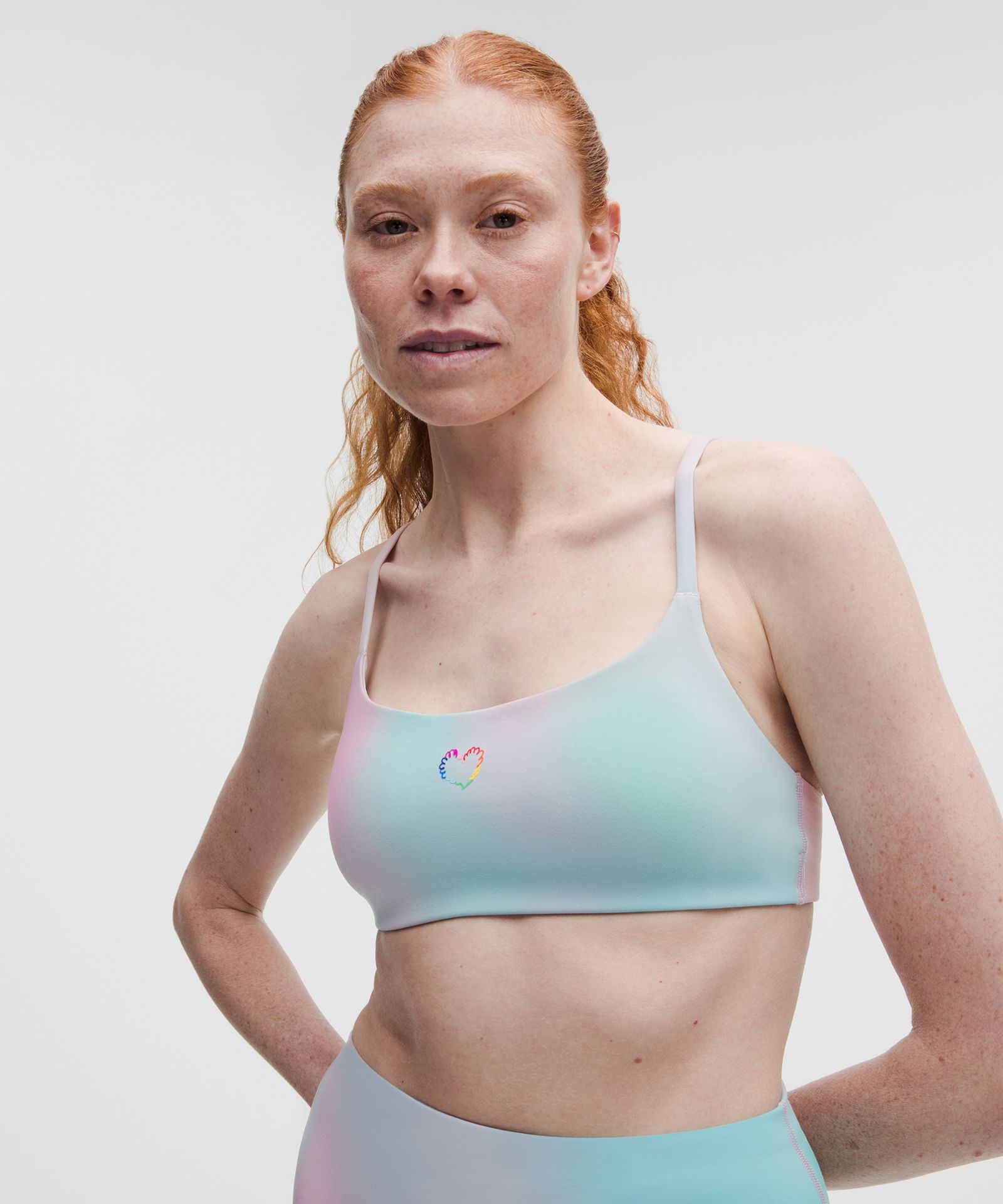 Женское спортивное бра Lululemon Wunder Train Strappy Racer — фото 4