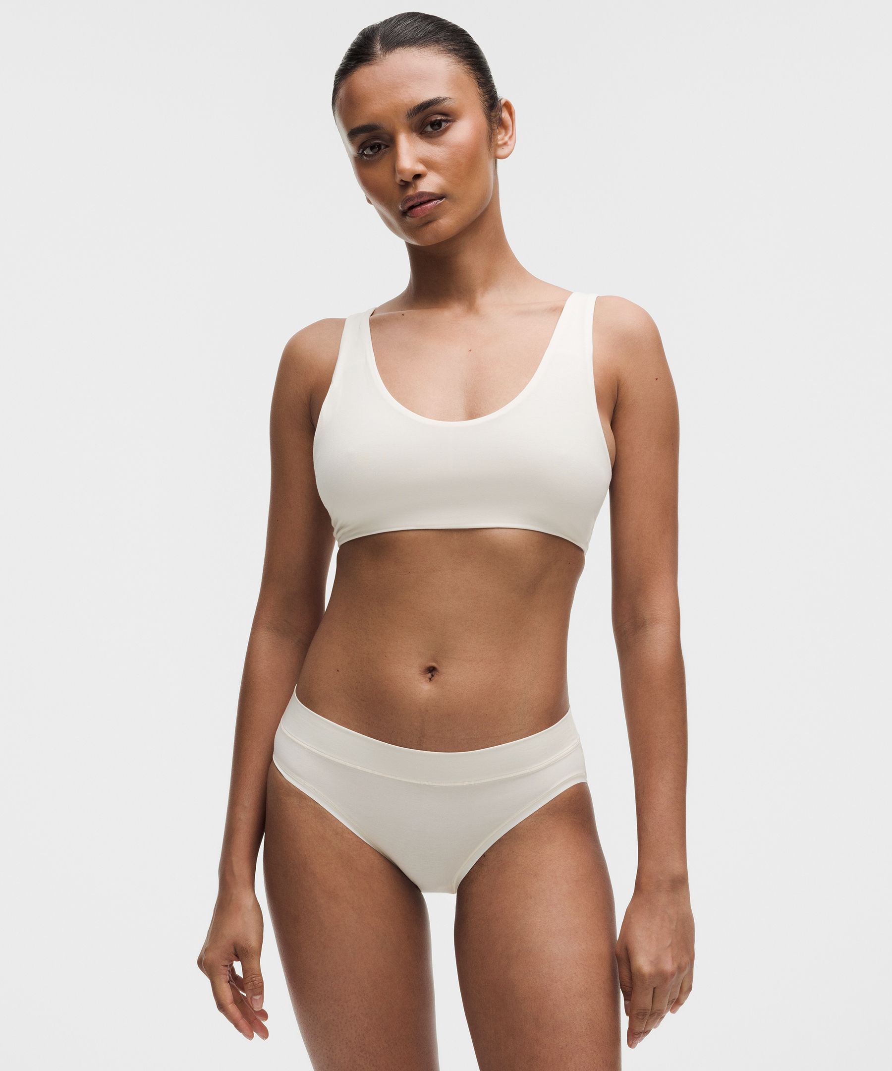 UnderEase Scoopneck Bralette A-C Cups