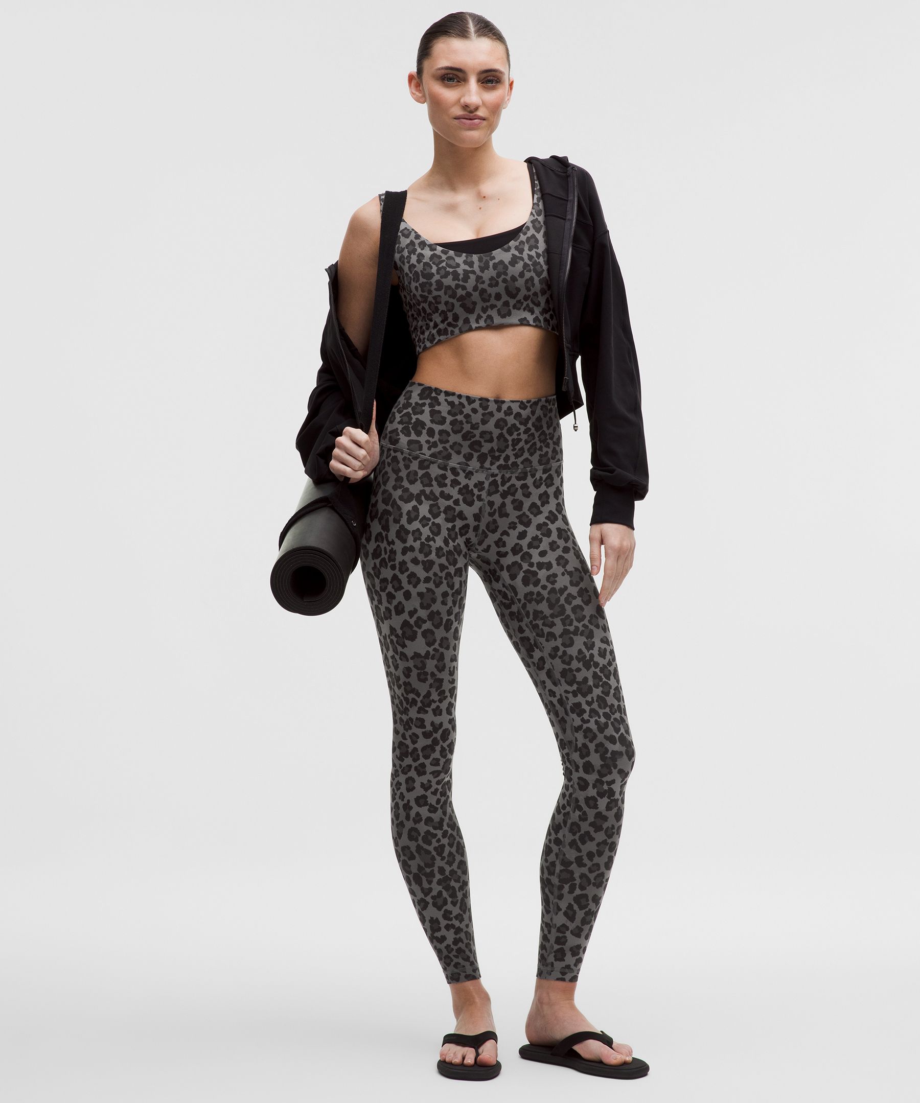 Bend This Scoop and Square Bra