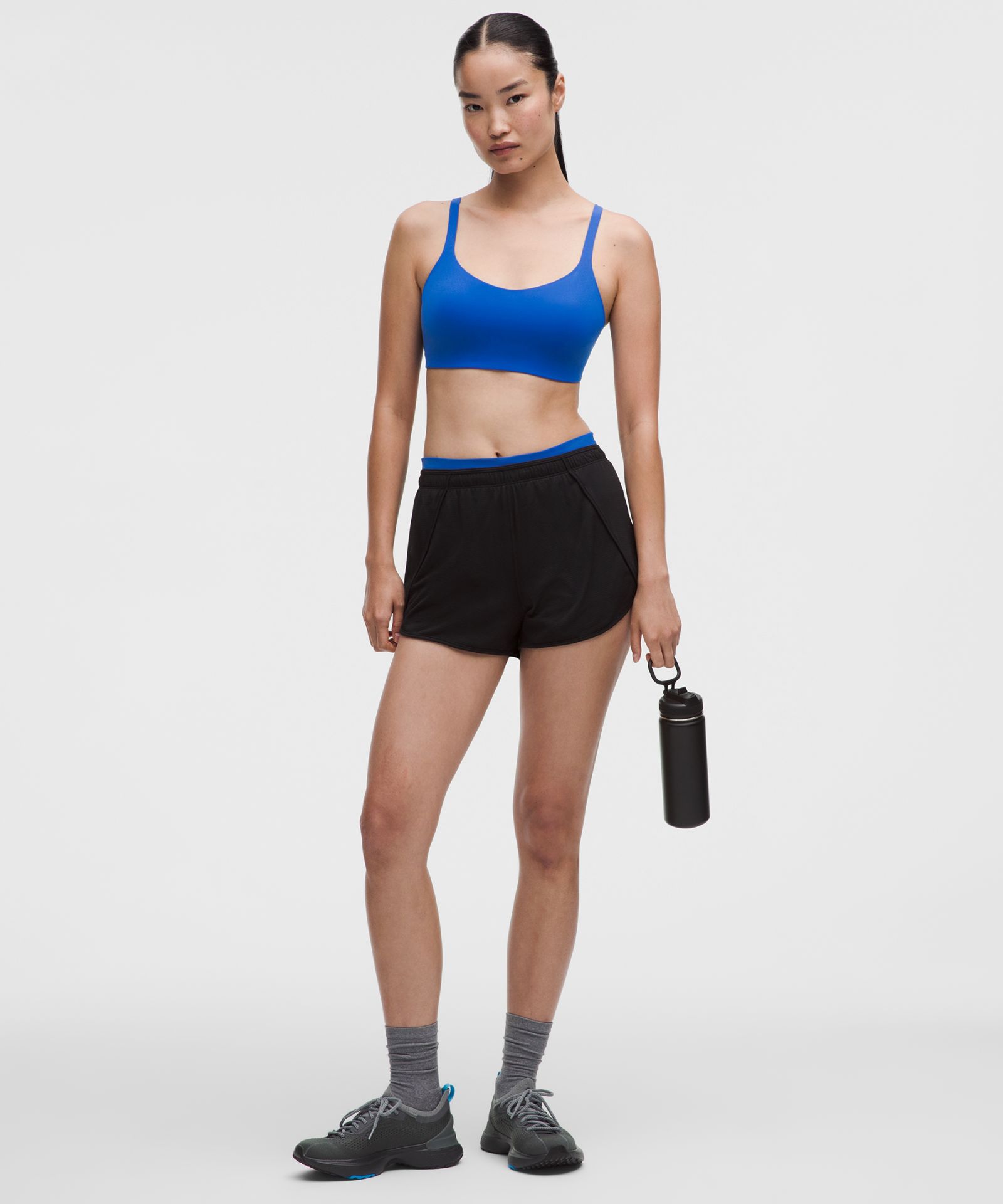 Женское бра Lululemon LightLift с открытой спиной — фото 3