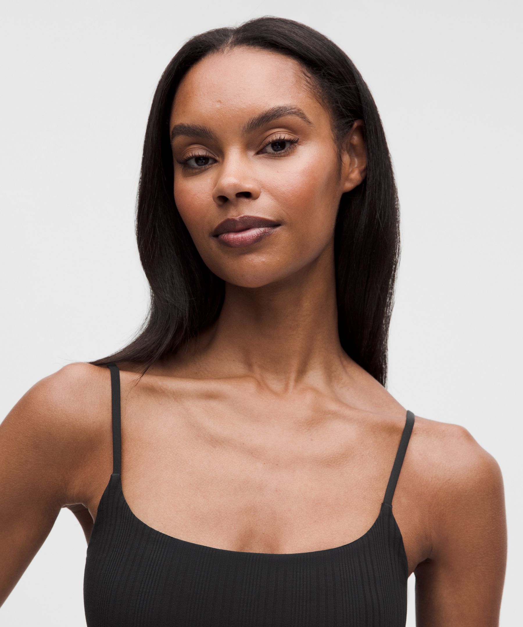 Bralette largo y acanalado con tirantes finos UnderEase, copas A-C