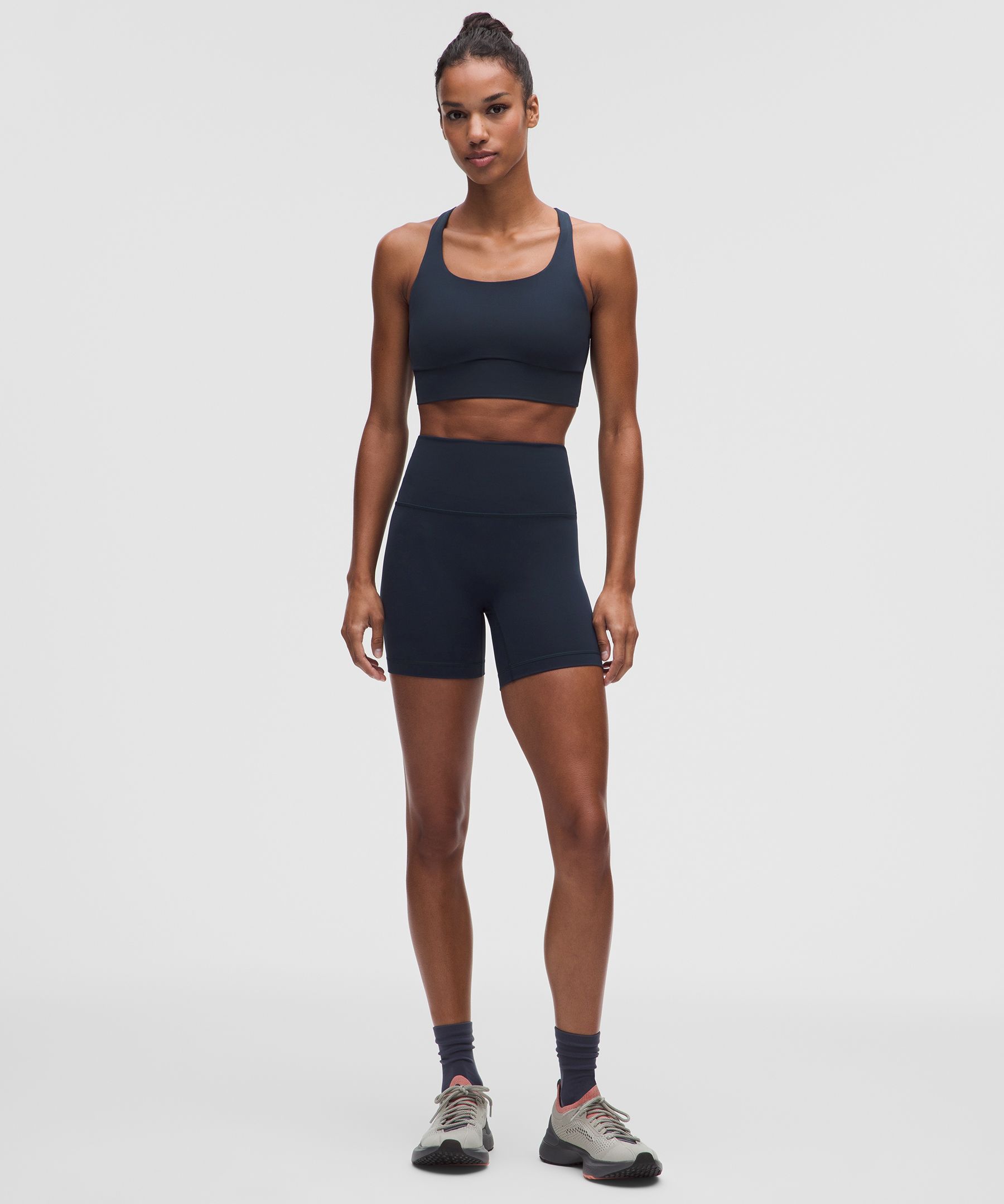 lululemon Energy 長版運動內衣 中強度支撐，B-D 罩杯 *Evolve