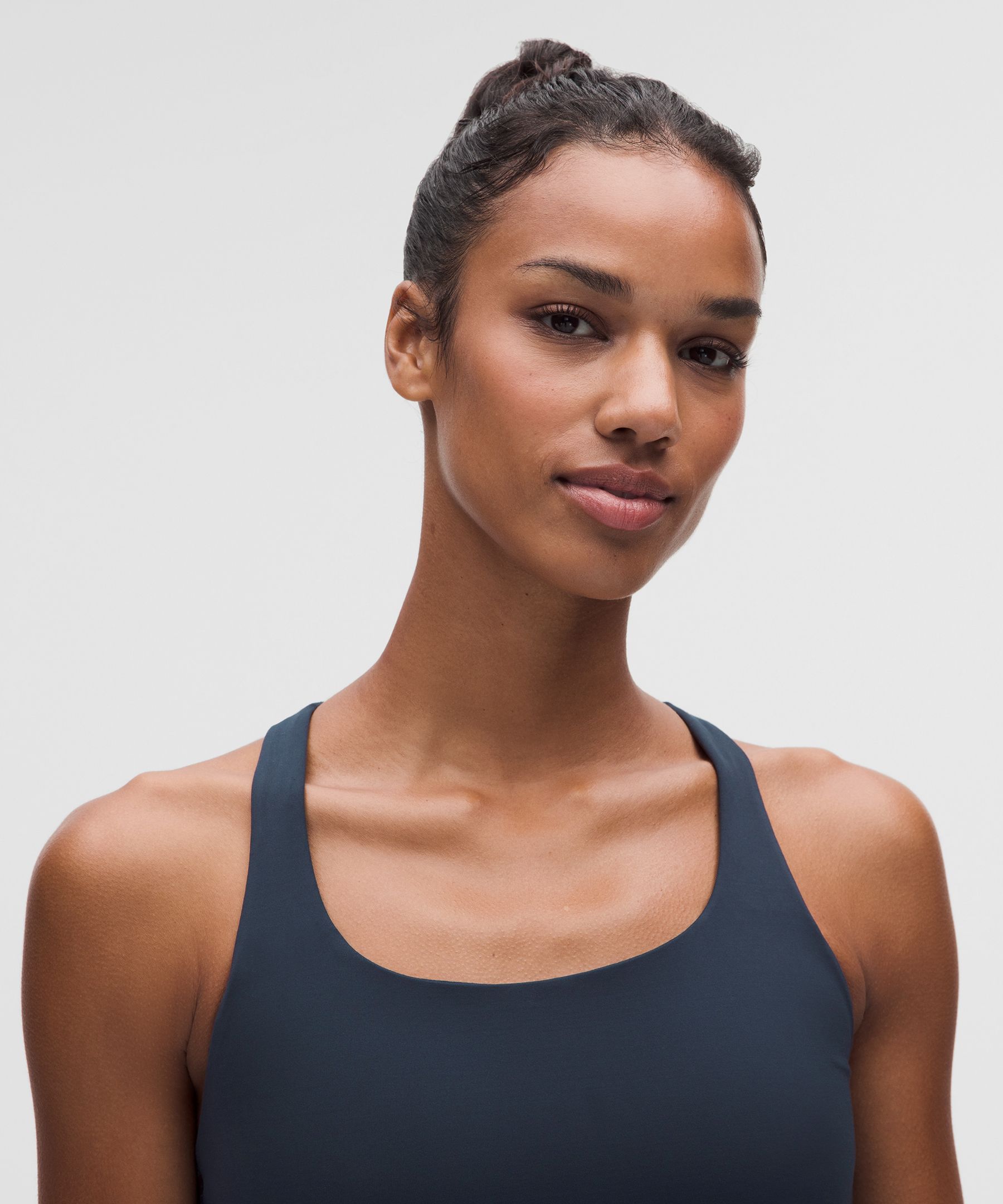 lululemon Energy 長版運動內衣 中強度支撐，B-D 罩杯 *Evolve