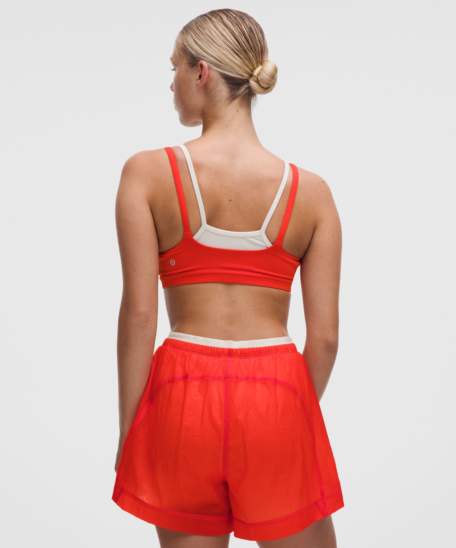 Женский бра Lululemon Layered Cami-Strap с чашками C/D — фото 2