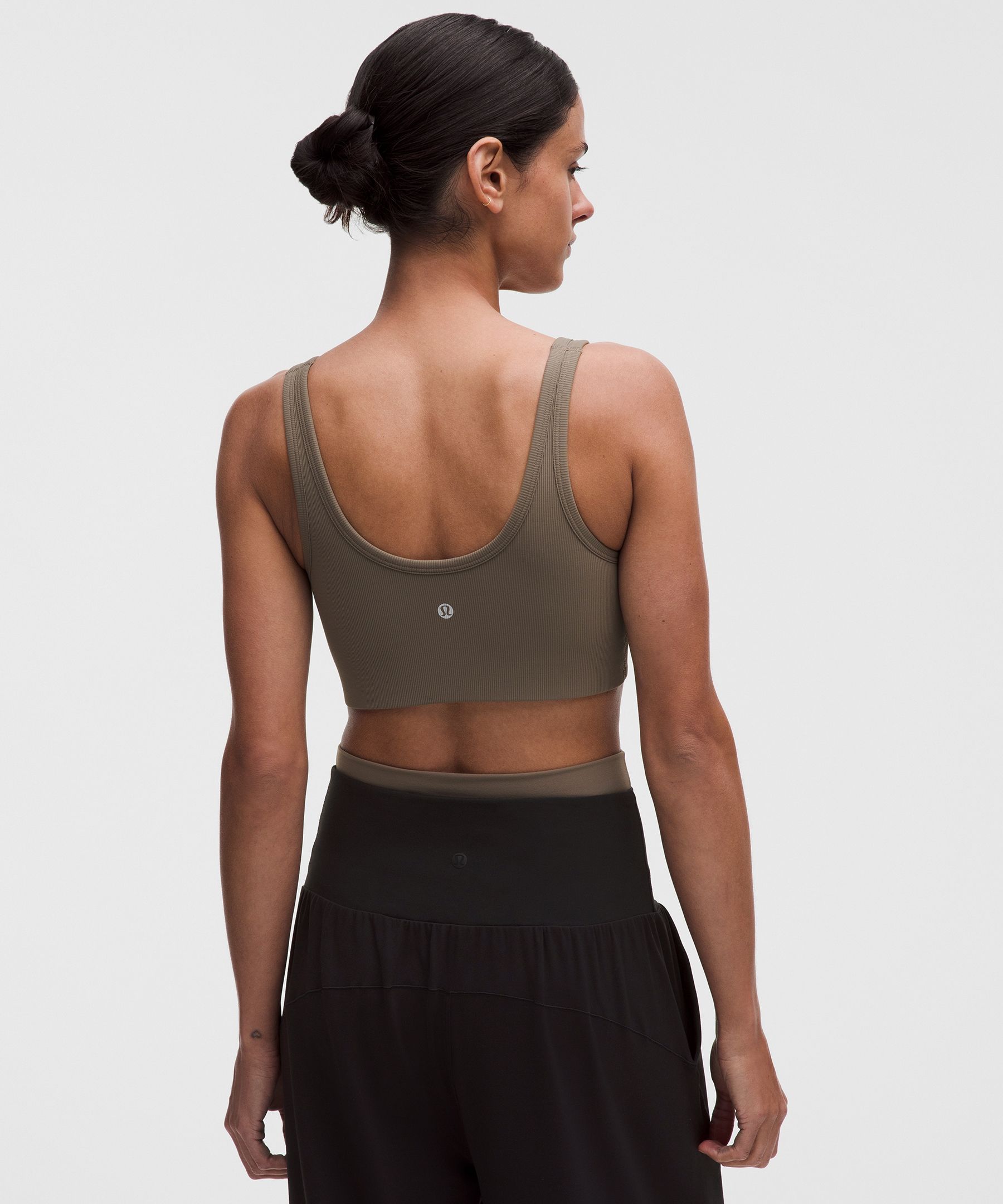 Brassi&egrave;re en Nulu c&ocirc;tel&eacute;e &agrave; encolure d&eacute;gag&eacute;e *Maintien l&eacute;ger, bonnets B/C