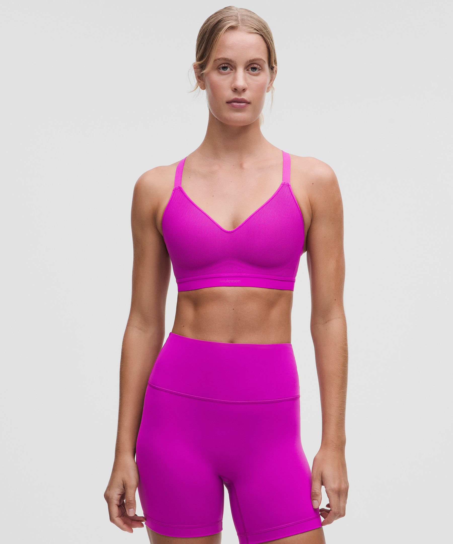 Invisible Wire Mid-Support Sports Bra