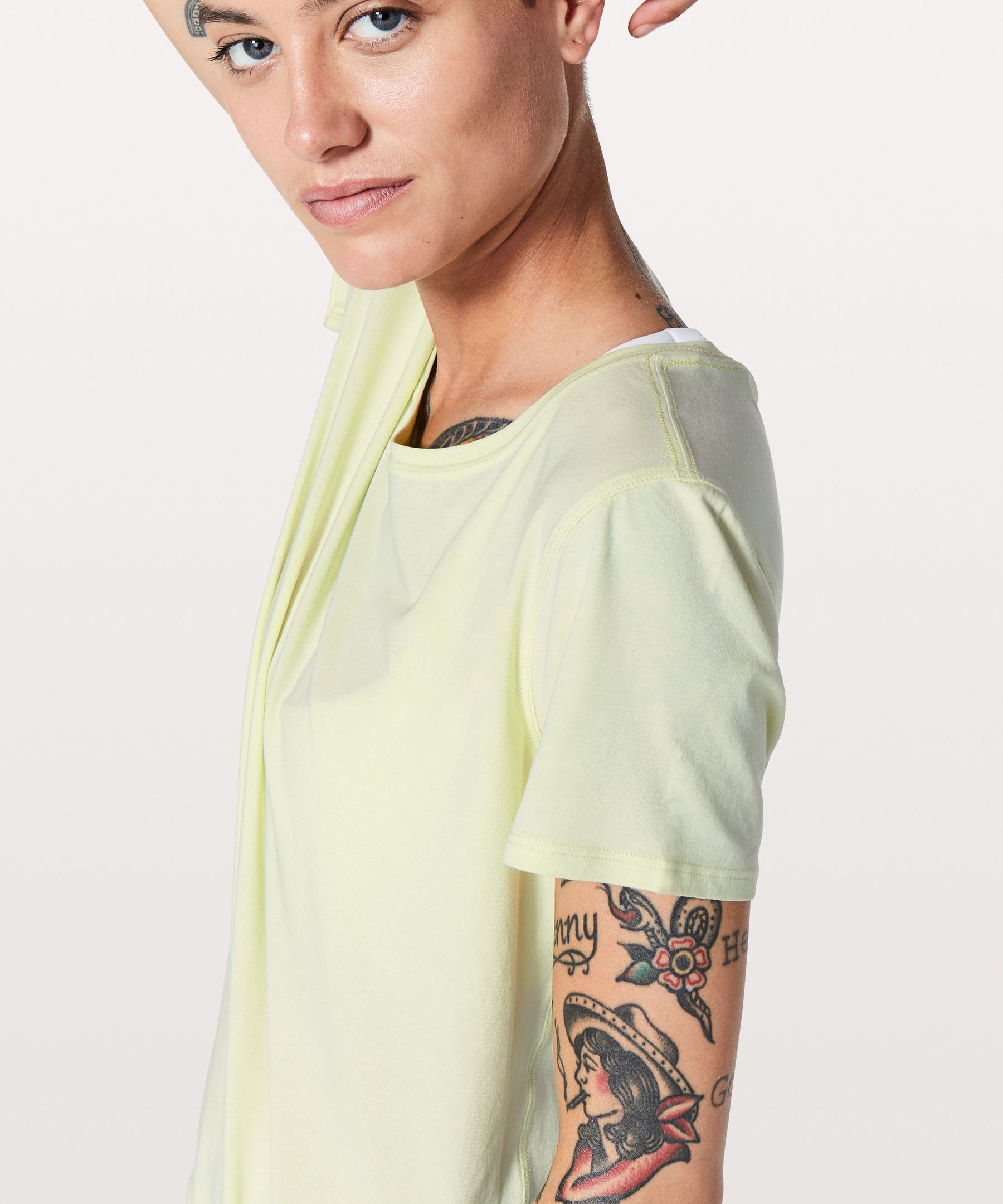 Lululemon athletica Love Tee Crew