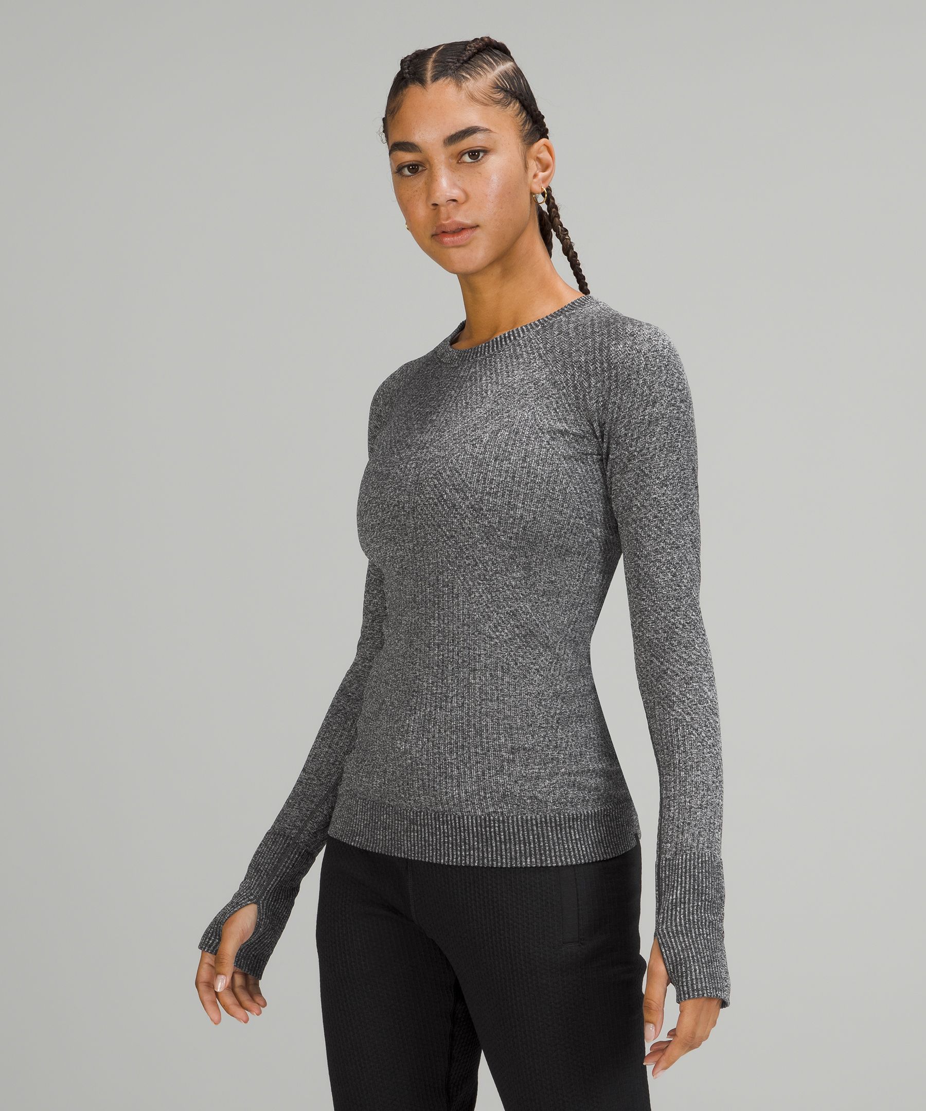 Lululemon ルルレモン Rest Less Pull over 10着丈約63cm - Tシャツ