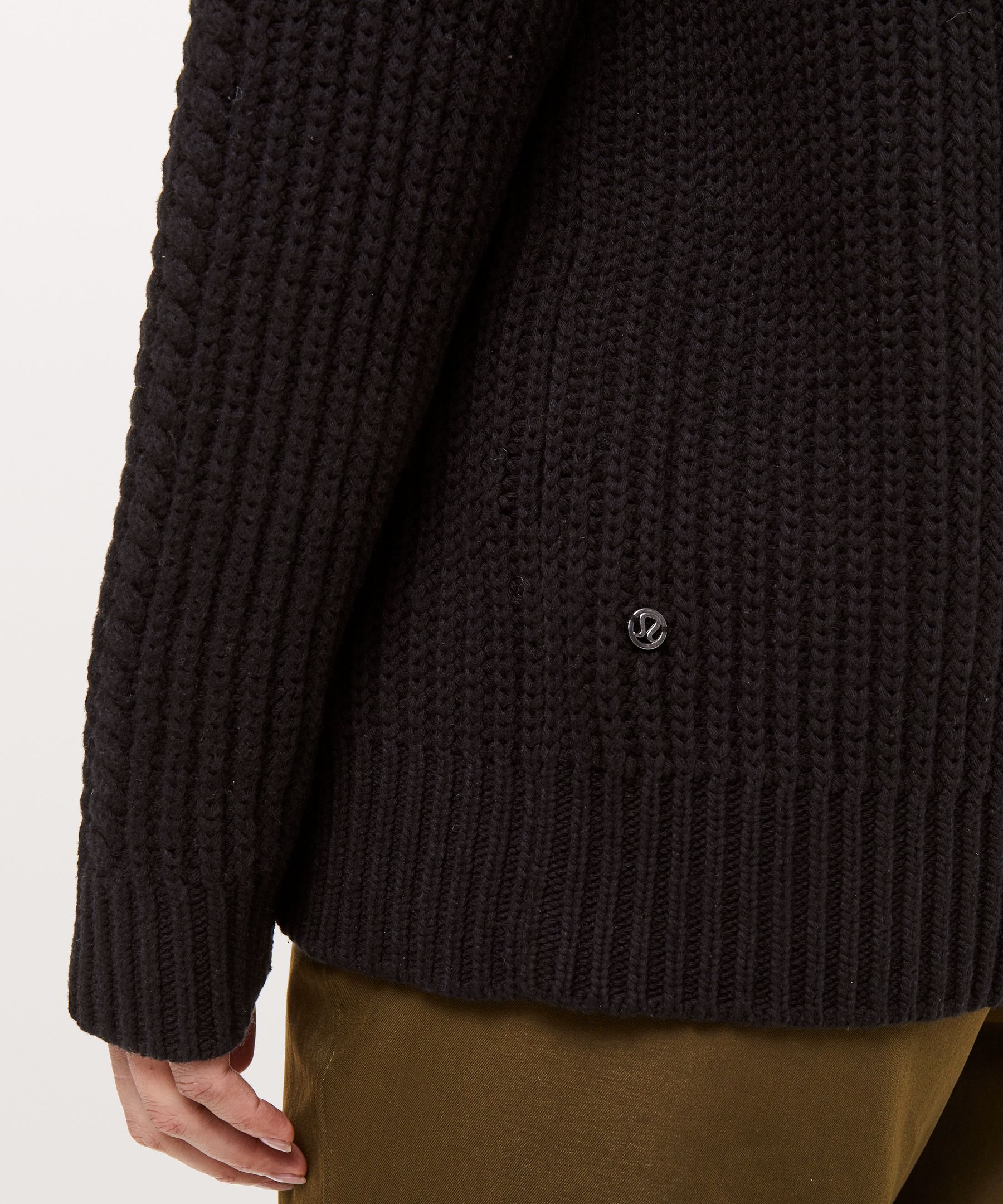 lululemon black turtleneck