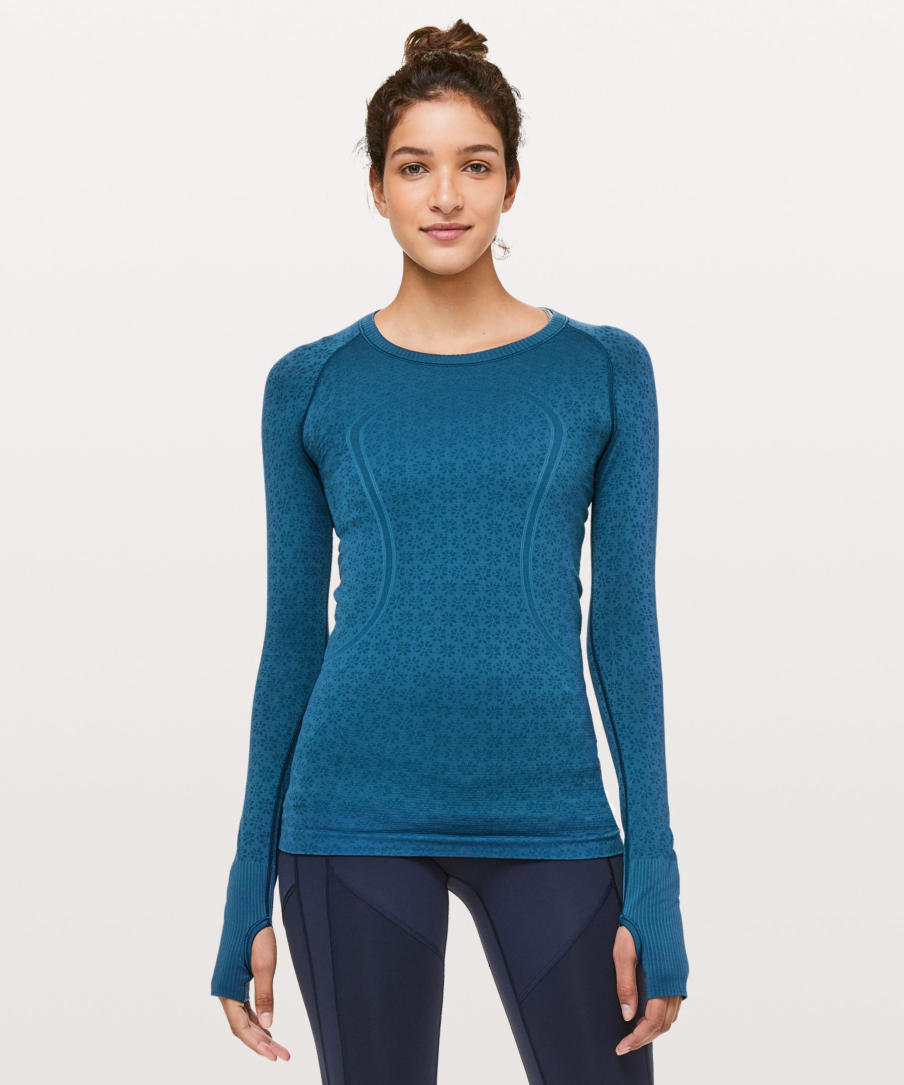 swiftly tech ls crew lululemon